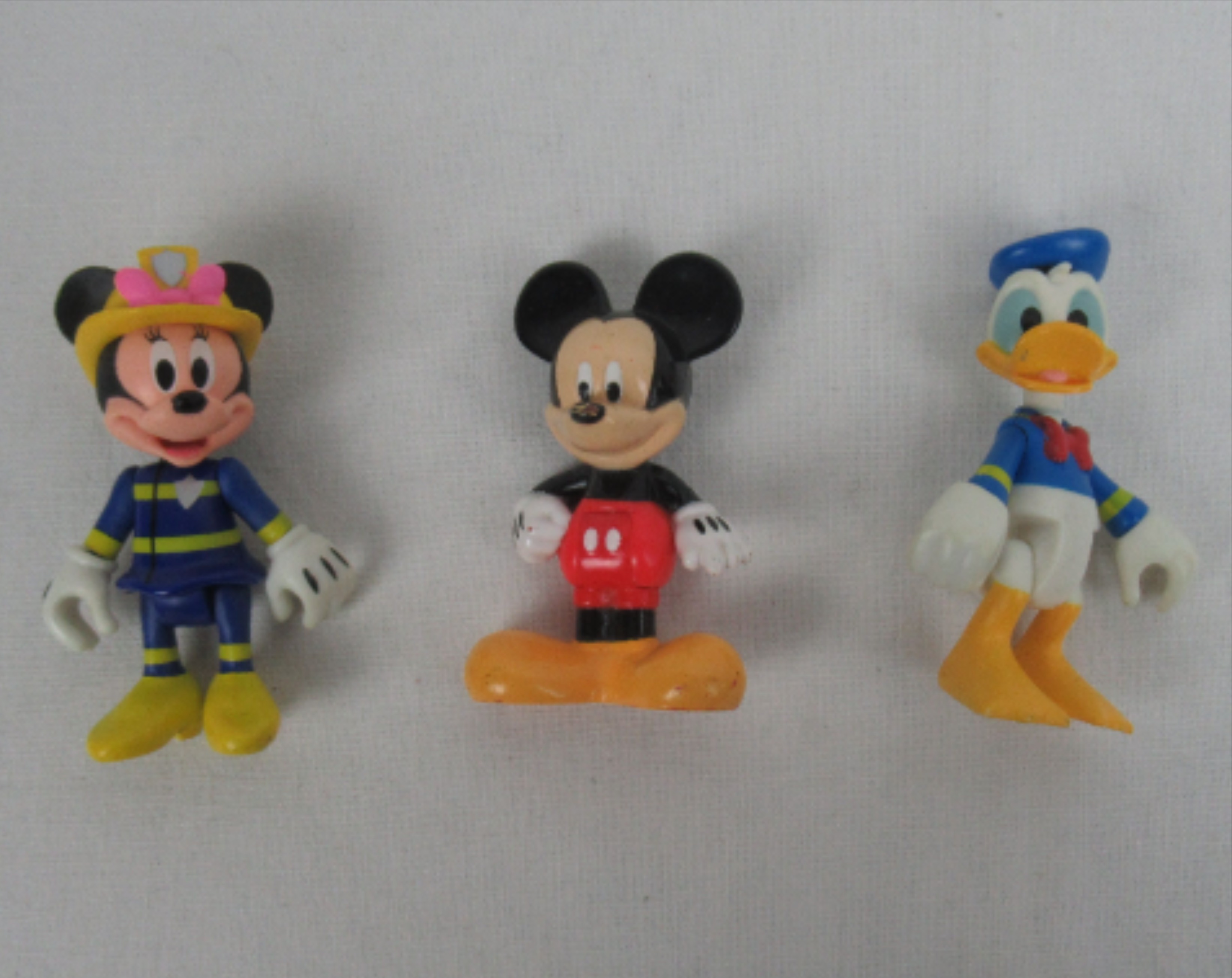 Lot de dix figurines Mickey et ses amis Bon état - Vue 6 - 