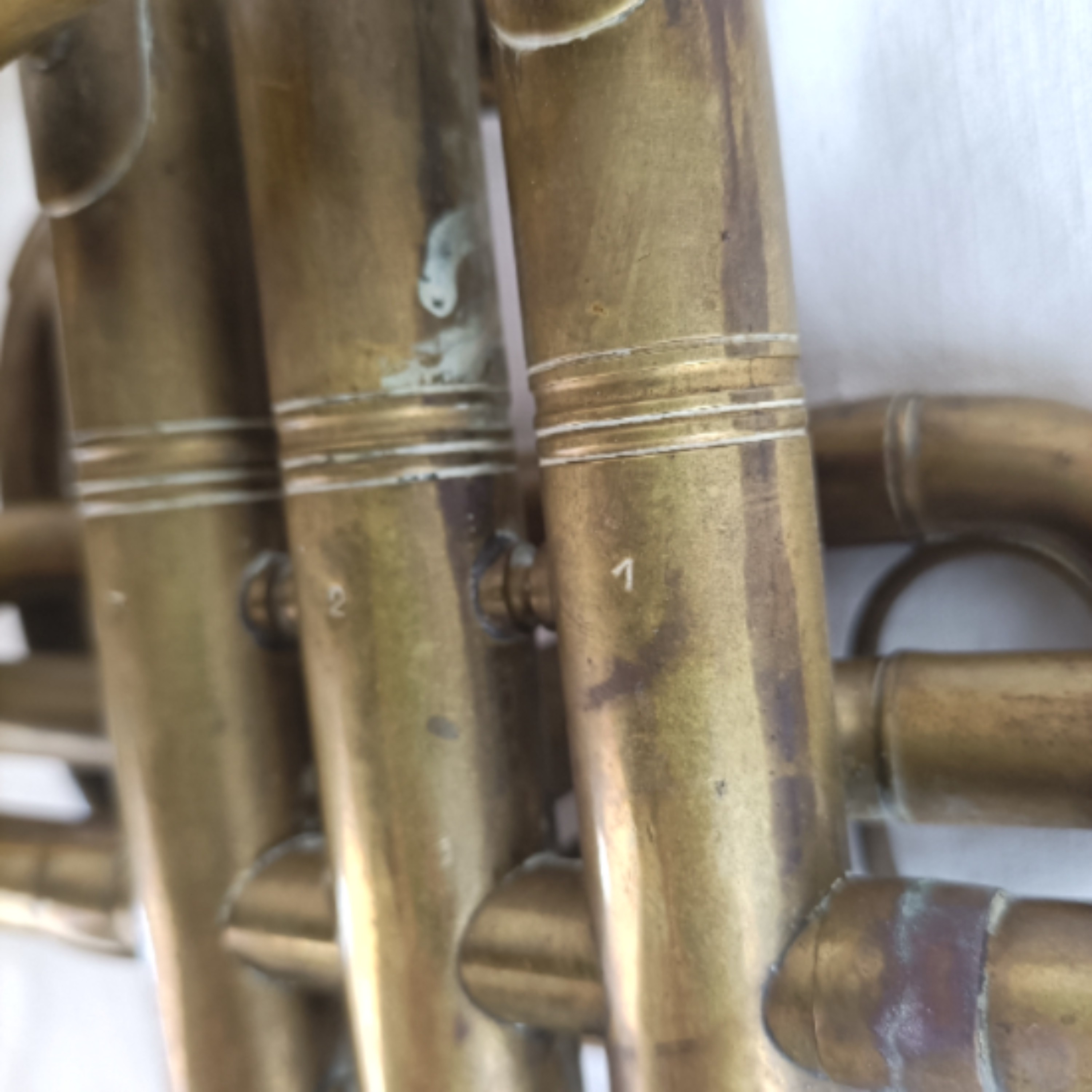 Ancienne Trompette Couesnon et Cie à restaurer - État correct - Photo 11