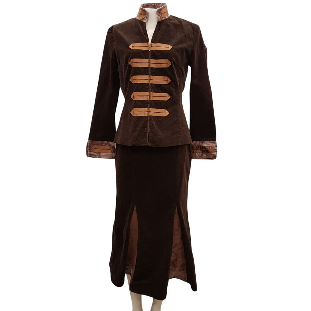 Ensemble de fête en velours marron et vieux rose veste et jupe - JACQUELINE RIU - Taille 36 Bon état -  reconditionné disponible sur Label Emmaüs