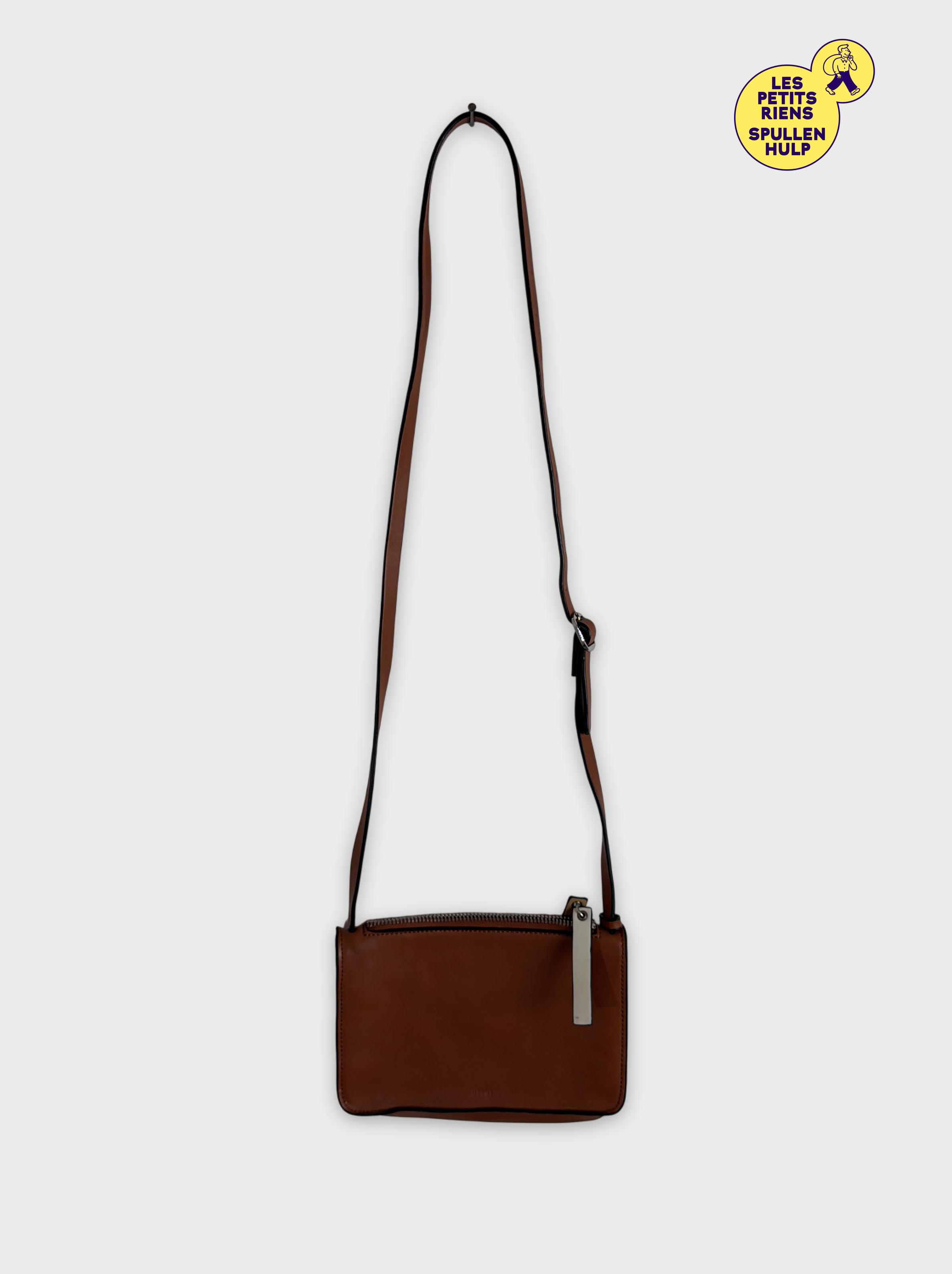 Sac bandoulière Esprit marron en très bon état Très bon état -  reconditionné disponible sur Label Emmaüs