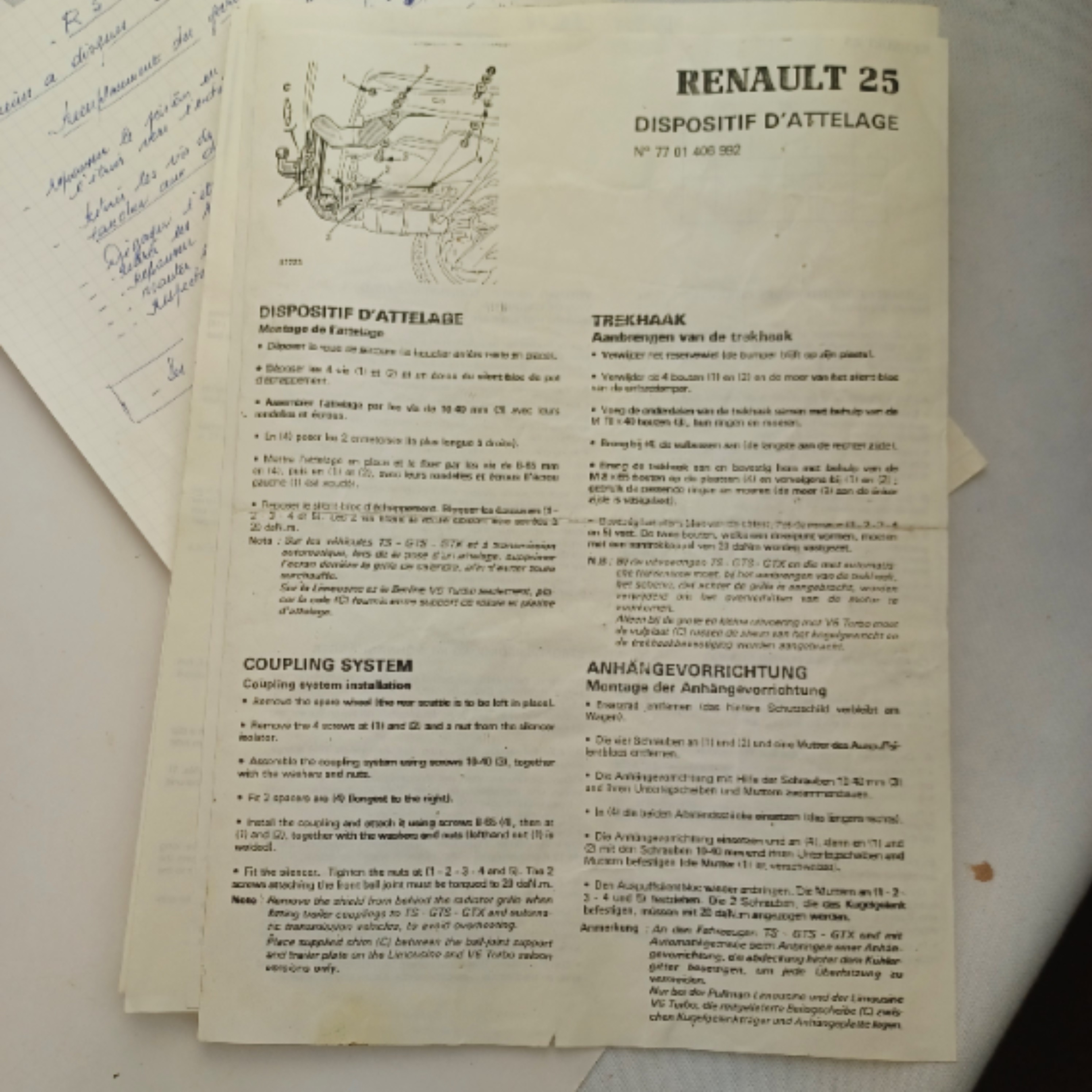 Lot de documents techniques Renault sur Attelage & Freinage (1978–1987) Très bon état - Vue 3 - 