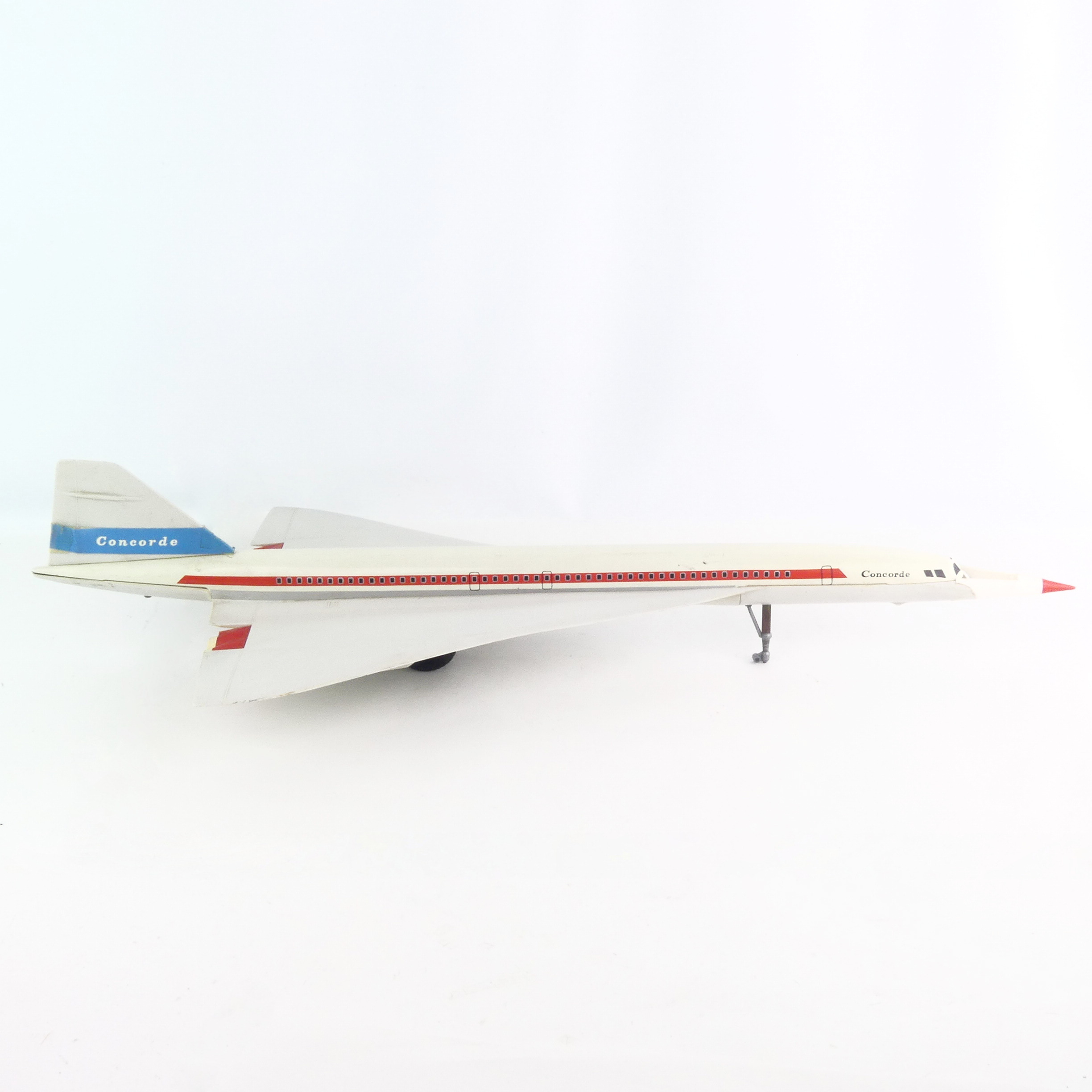 Avion Concorde Jouets Mont Blanc années 70  - Vue 4 - 