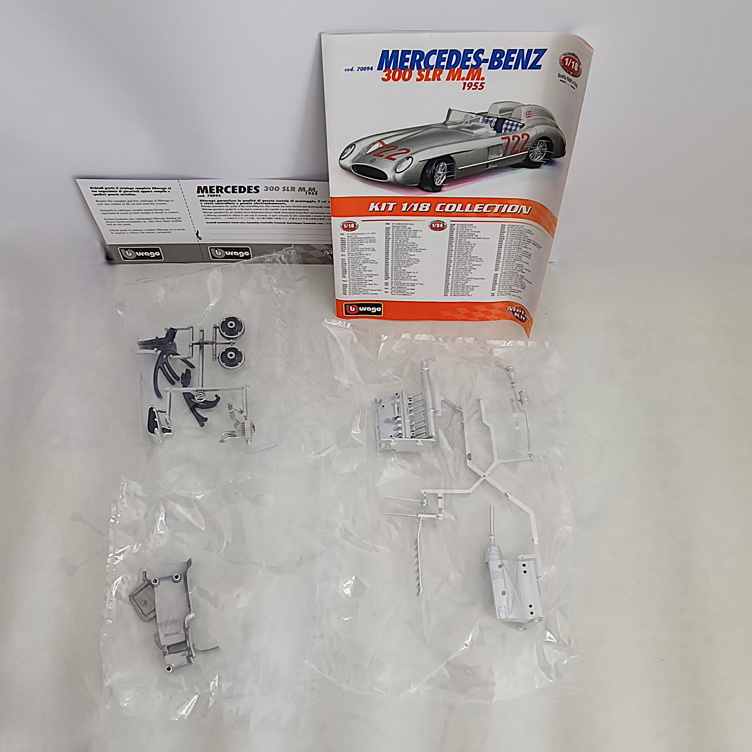 Maquette Burago 1/18 – Mercedes-Benz 300 SLR 1955 – Kit complet à assembler Très bon état - Vue 9 - 