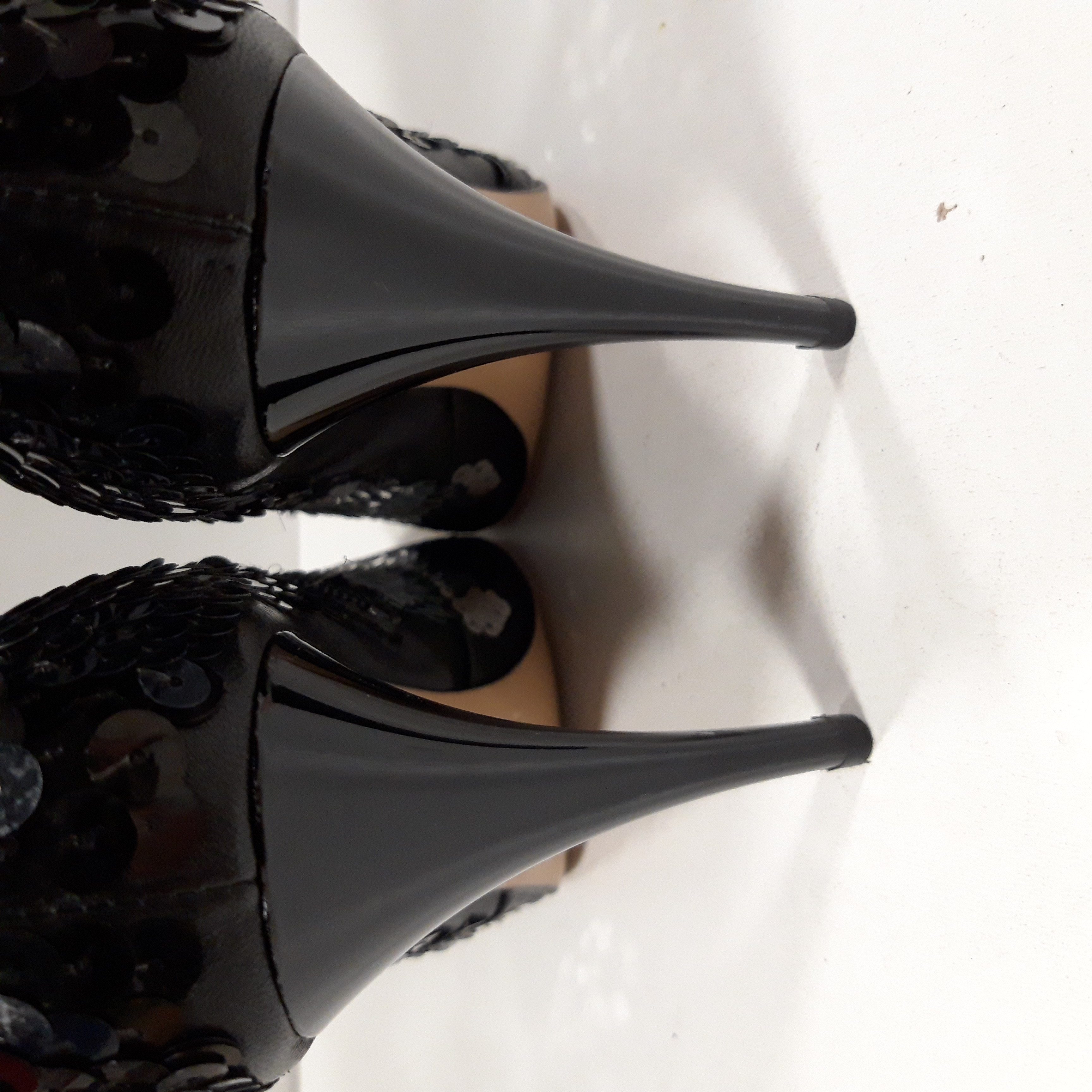 Bottines à talons noires, en cuir décor pailleté Ernest Paris Très bon état - Vue 6 - 