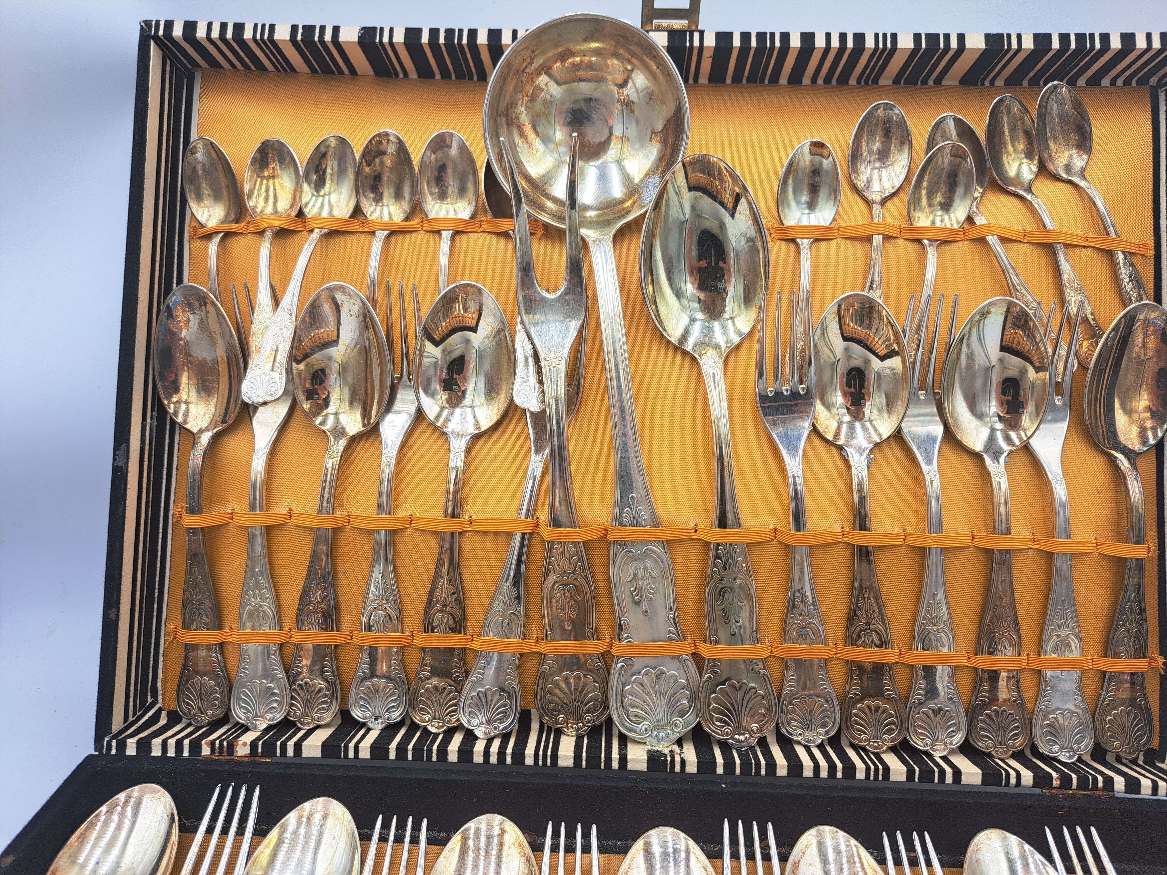 Ancienne Ménagère En Inox 48 Pièces Art Déco Vintage Collection ,couverts