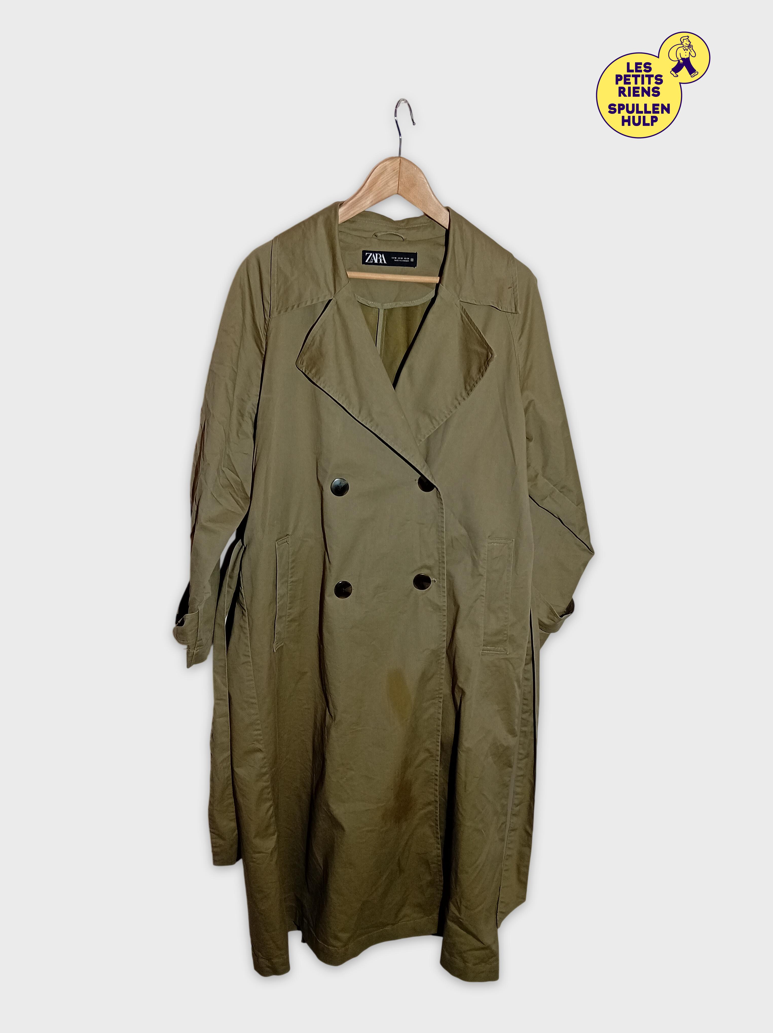 Acheter Trench-coat Long Kaki Double-boutonnage Zara M (T4204) État correct - 10,00 € Trench-coat Long Kaki Double-boutonnage Zara M (T4204) État correct - reconditionné disponible sur Label Emmaüs