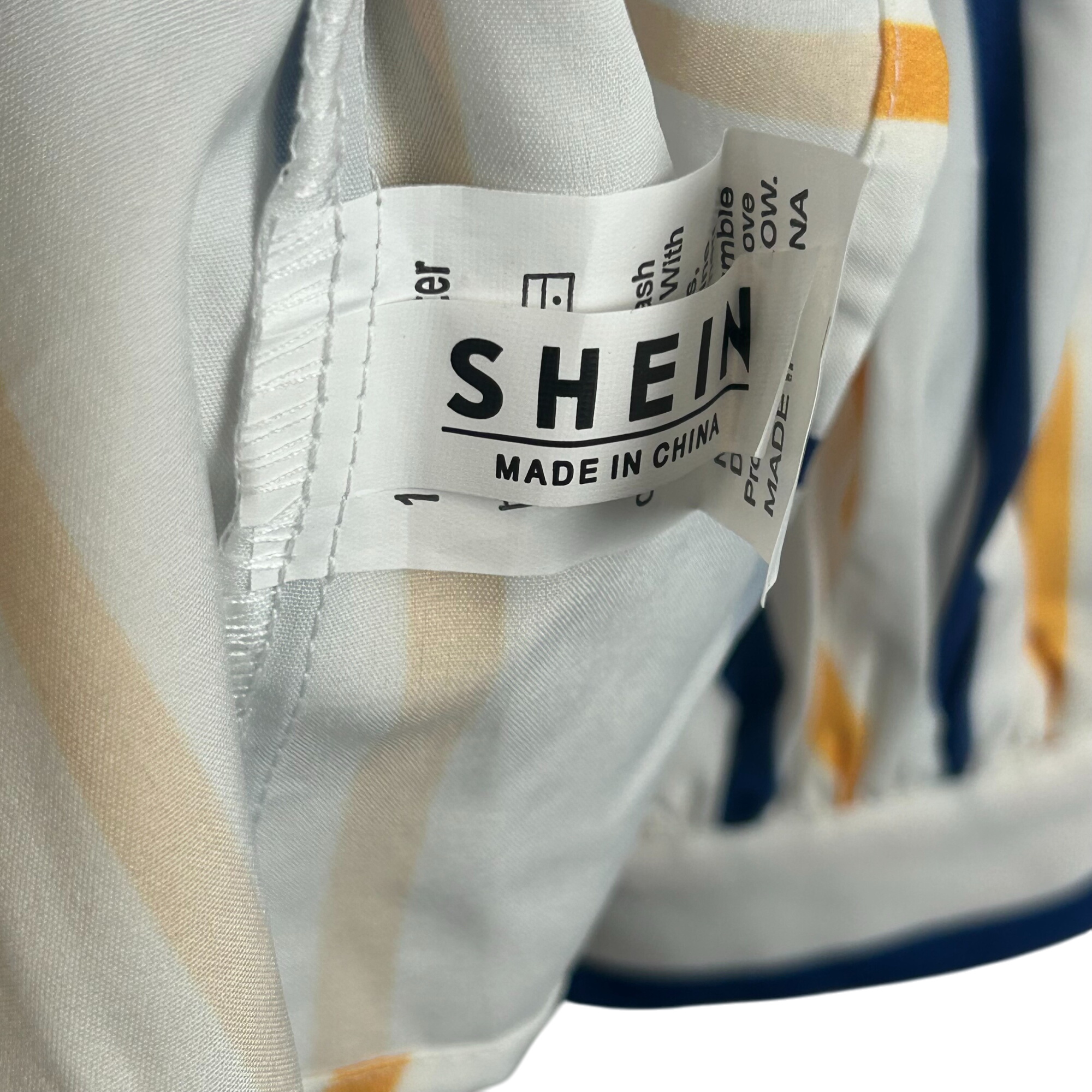 Voir photo 4 de Shein - chemisier - Taille S Shein - chemisier - Taille S - Vue 4 -