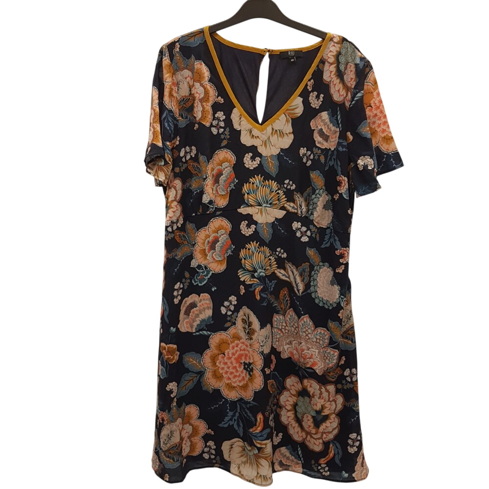 Robe multicolore - RIU - Taille 46 Bon état -  reconditionné disponible sur Label Emmaüs