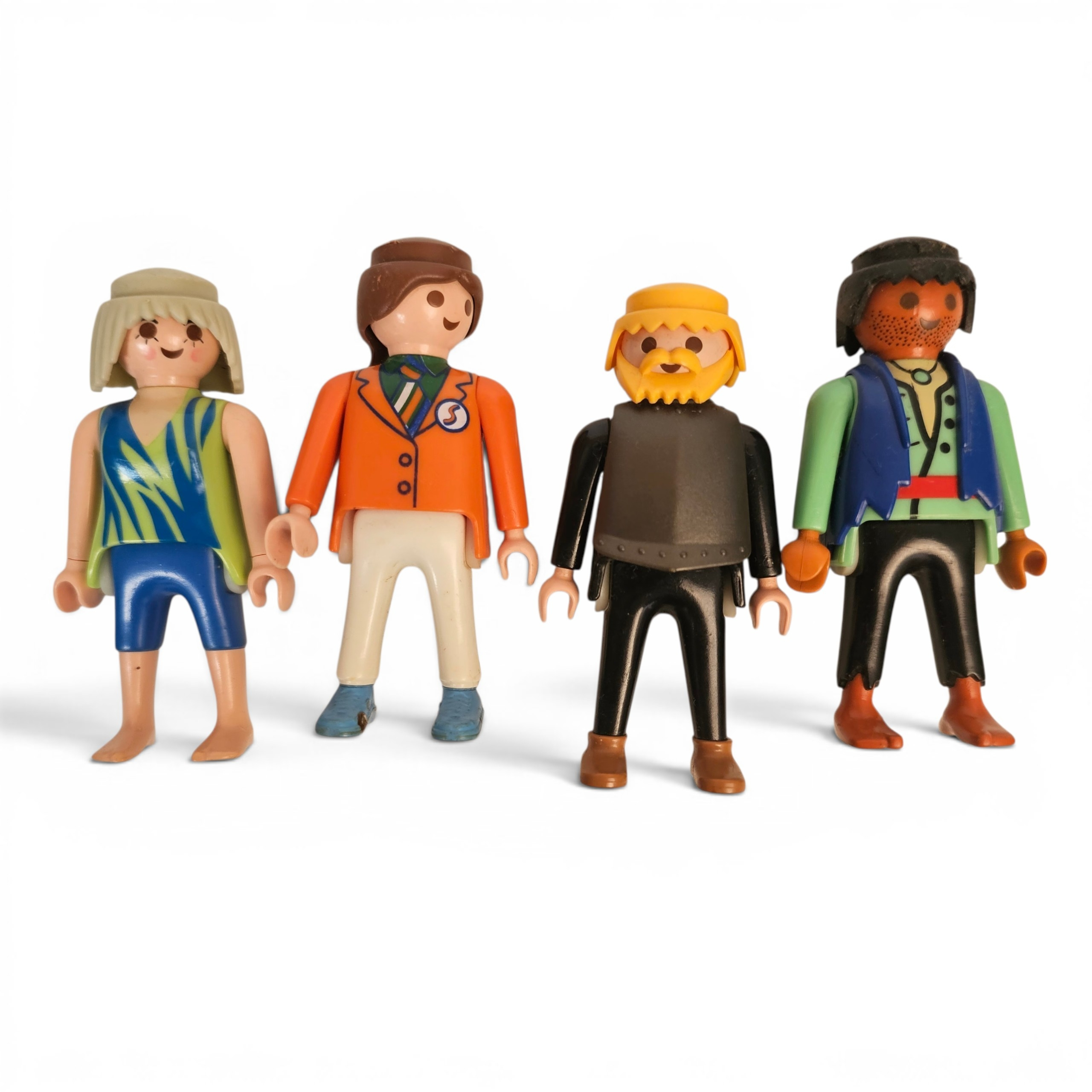16 Figurines Playmobil Très bon état - Vue 4 - 