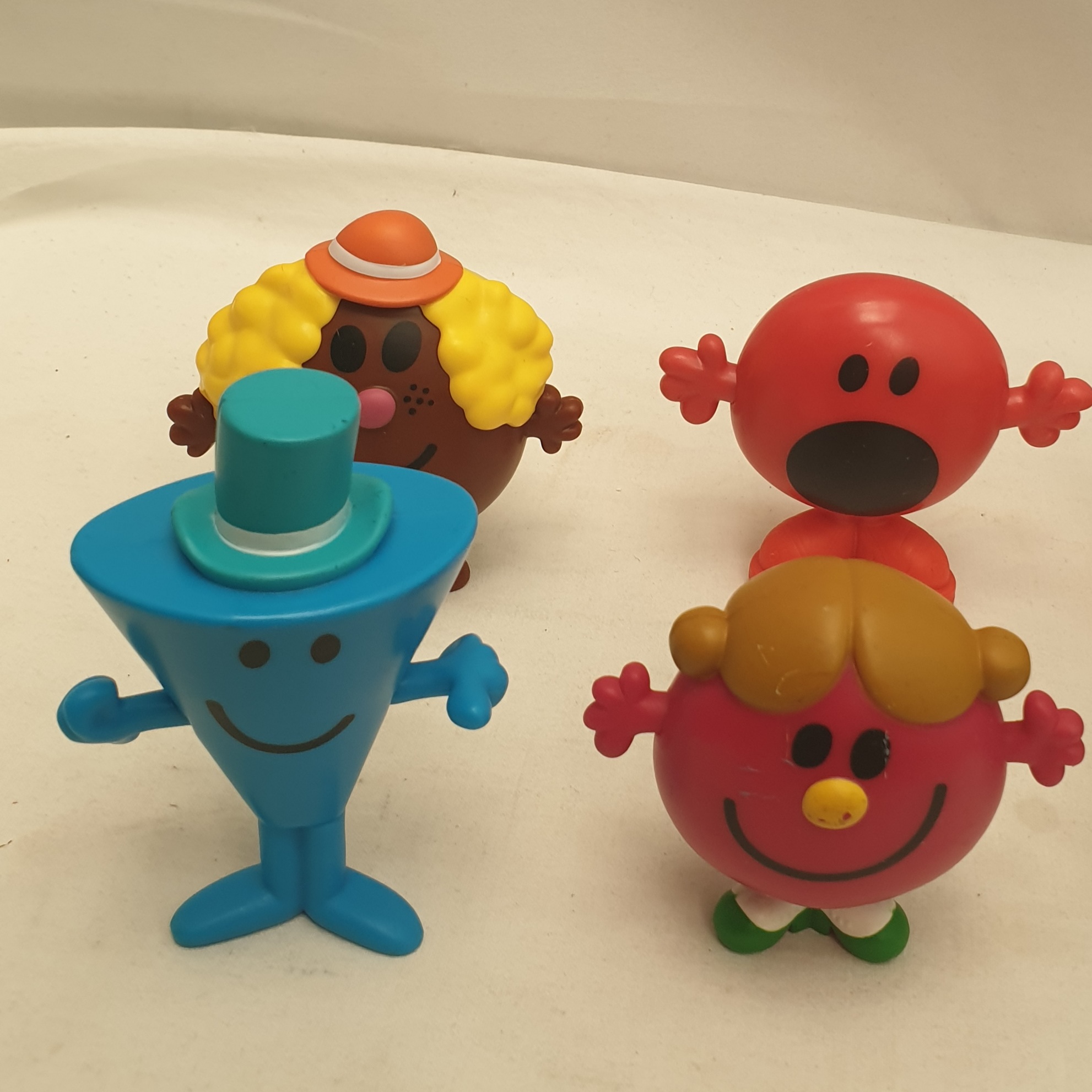 Figurine McDonald's Monsieur Madame - Madame Petite - Édition 2018 - Occasion Très Bon état