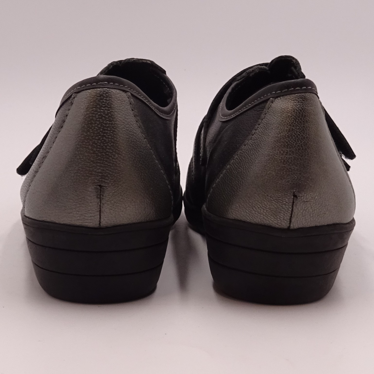 Voir photo 4 de NOVAFLEX Paire de chaussures taille 38 NOVAFLEX Paire de chaussures taille 38 Bon état - Vue 4 -