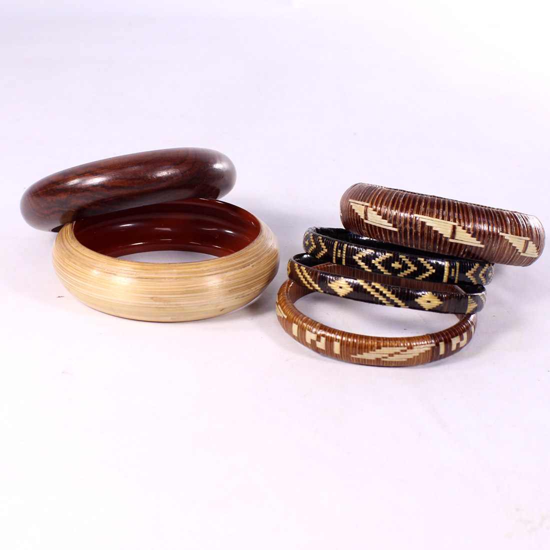 Lot de sautoirs en bois + lot de bracelets  - Vue 4 - 