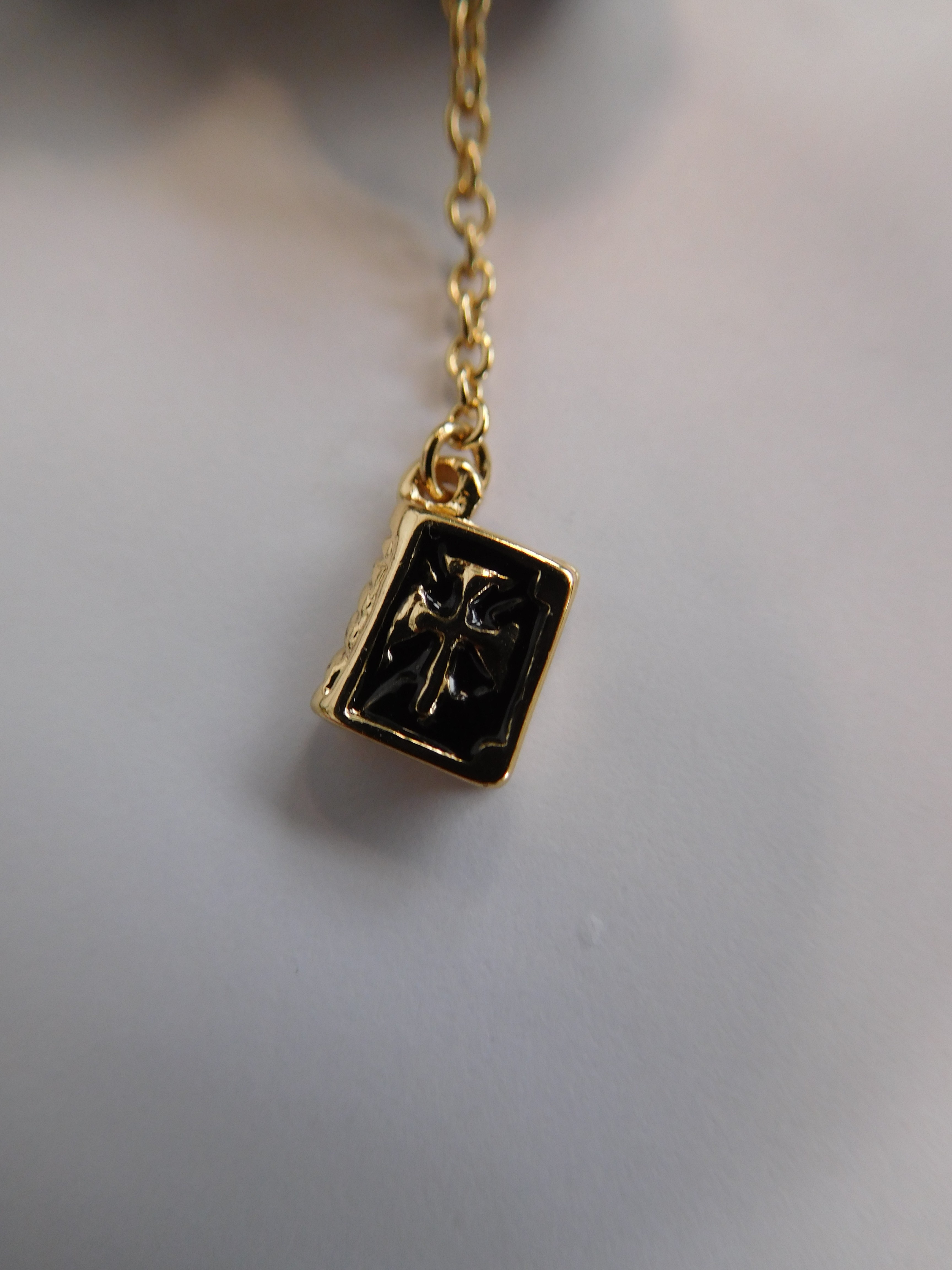 PENDENTIF OEUF OR JAUNE - FABERGÉ - Georgia.H