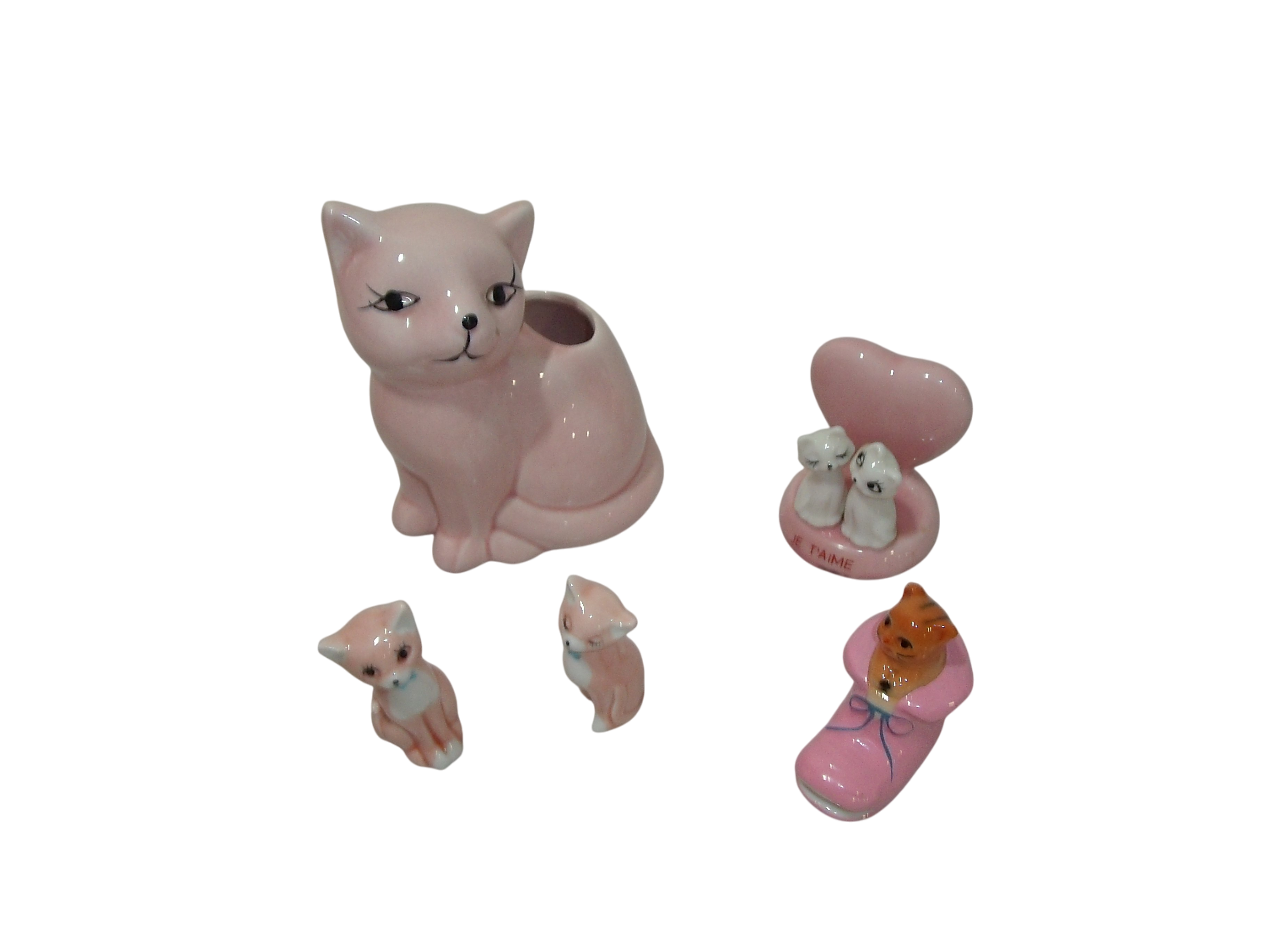 Lot de chats "roses" - Très bon état sur Label Emmaüs