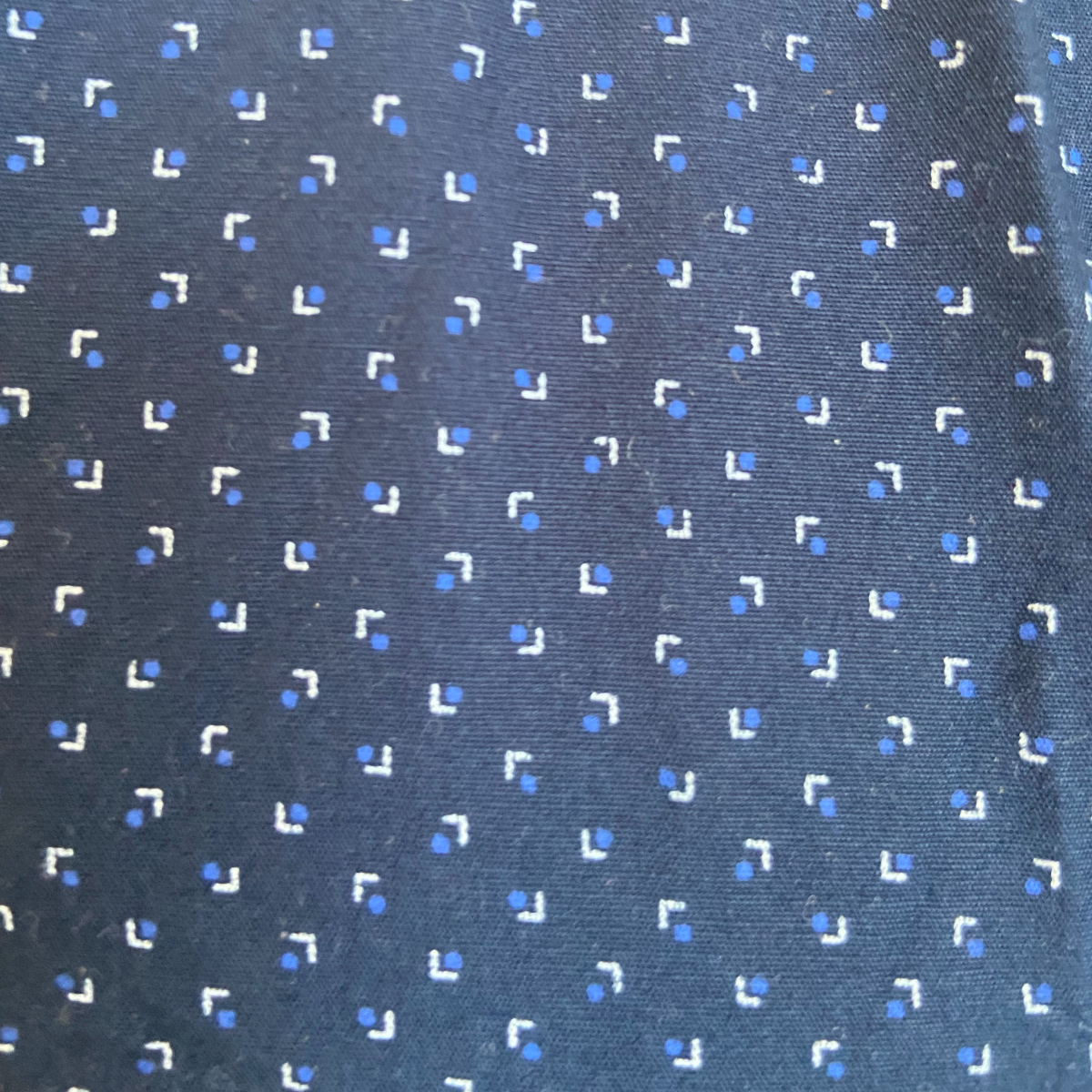 Voir photo 4 de Chemise IKKS T.S Chemise IKKS T.S Comme neuf - Vue 4 -