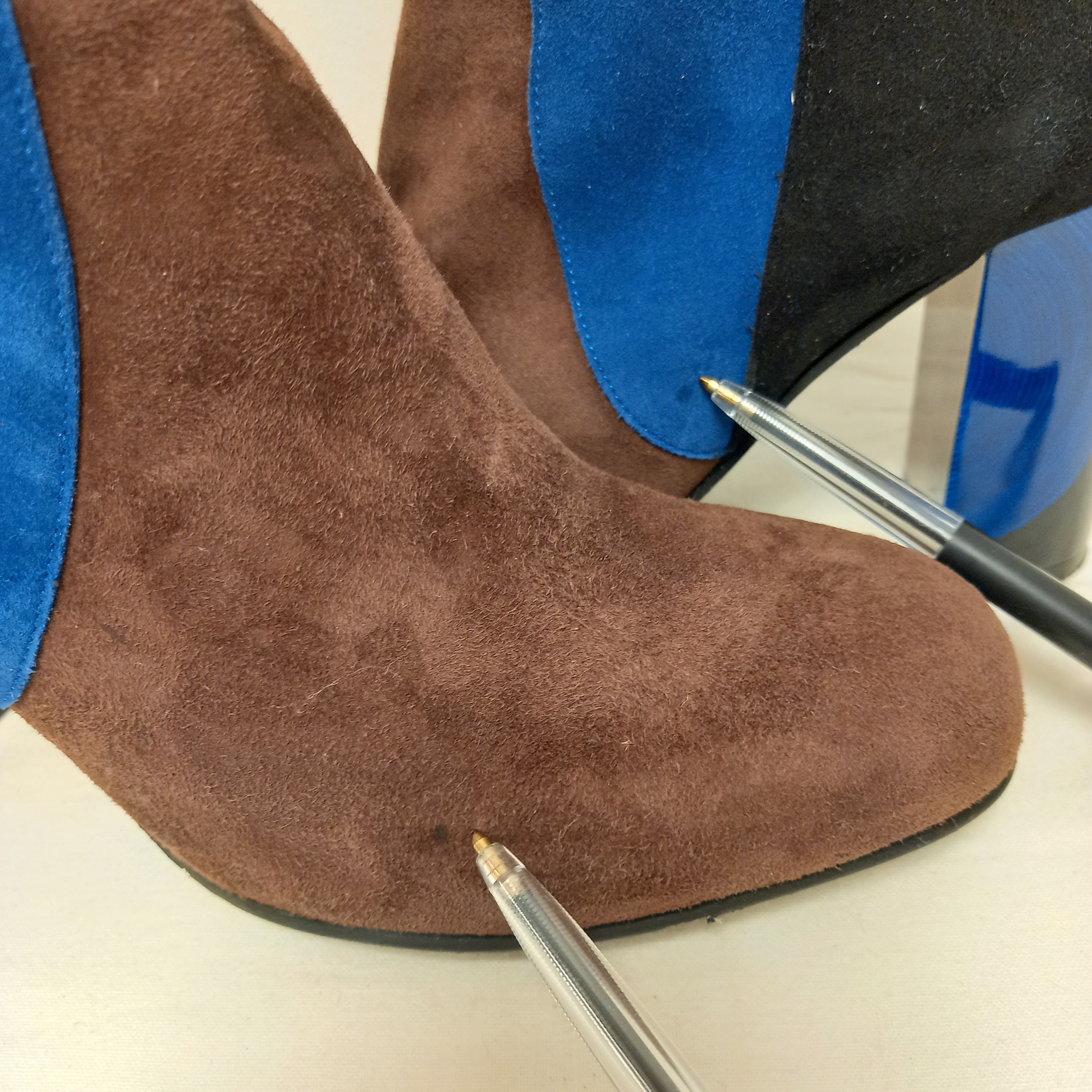 Bottines en nubuck - Azurée Cannes - P38 - Photo 5