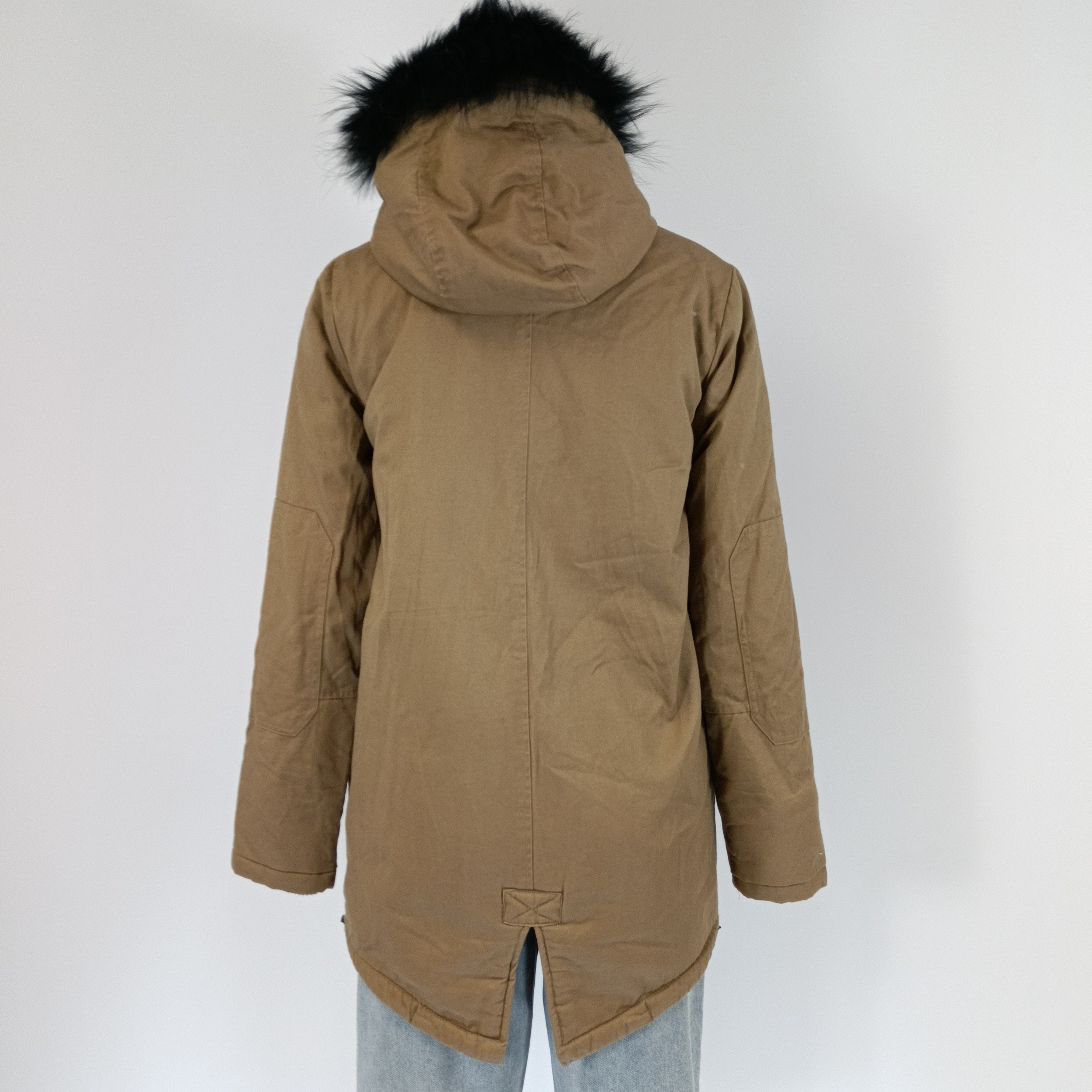 Voir photo 3 de Parka femme camel doublée polaire capuche fourrure raton laveur Karl Marc John – taille S Parka femme camel doublée polaire capuche fourrure raton laveur Karl Marc John – taille S Très bon état - Vue 3 -