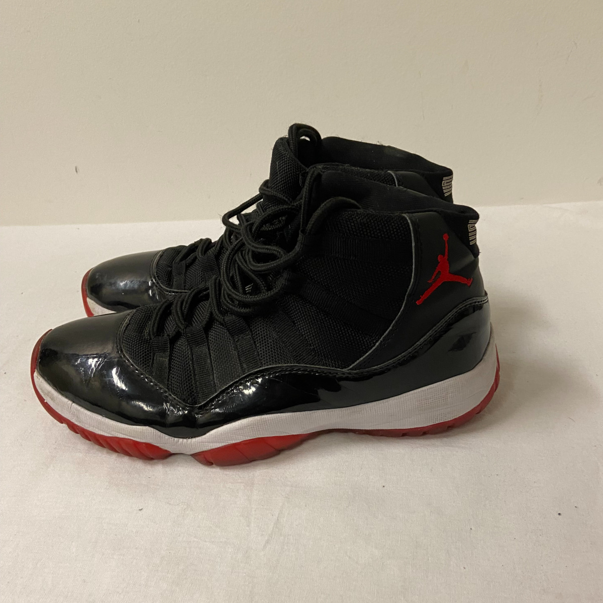 Bred Ou Acheter Jordan 11 Chaussures Air Jordan 11 Retro Bred