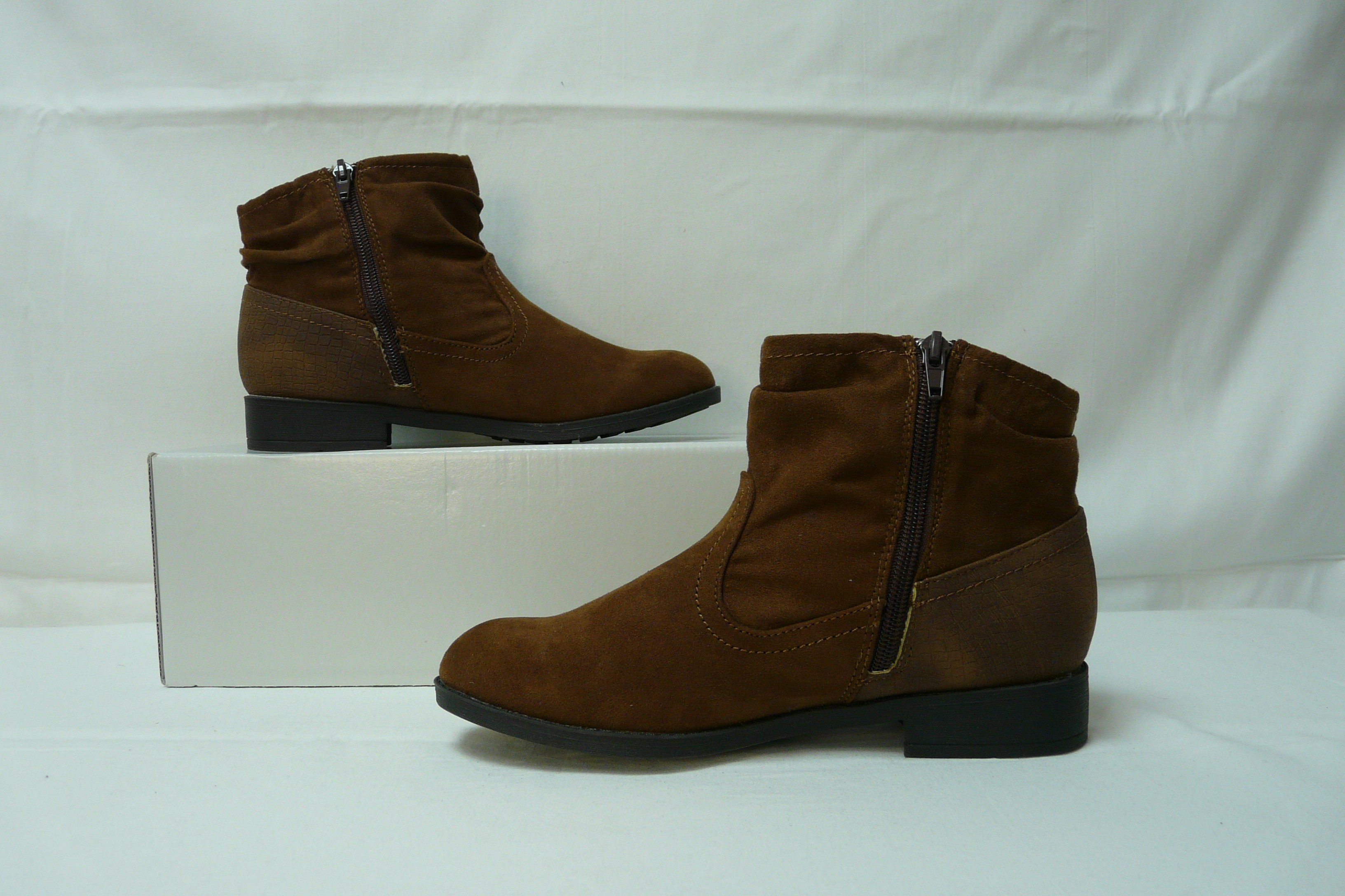 C38 - Bottines bi-matière - Vice Versa - Pointure 37 - Photo 2