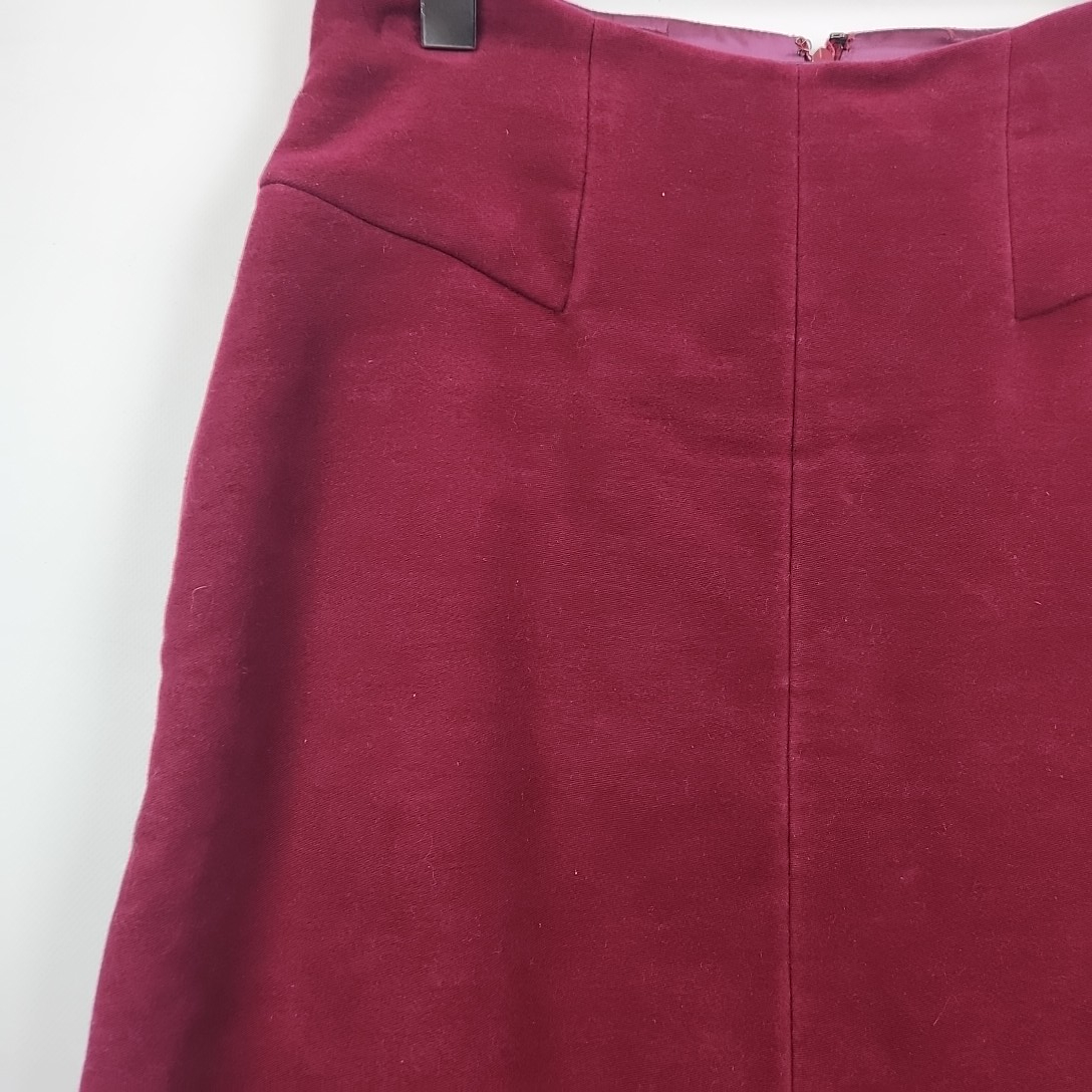 Voir photo 2 de Kenzo - Jupe bordeaux - Taille 36/38 - Longueur 60cm (estimée) Kenzo - Jupe bordeaux - Taille 36/38 - Longueur 60cm (estimée) Très bon état - Vue 2 -