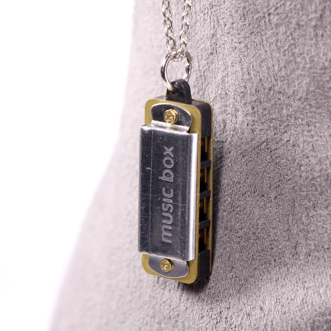 Collier à l'harmonica Bon état - Vue 3 - 