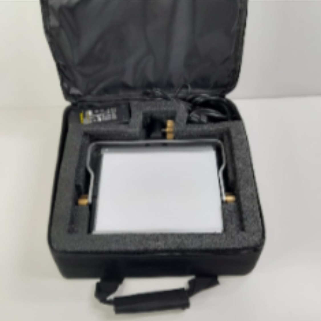 Lampe vidéo LED Comme neuf - Vue 2 - 