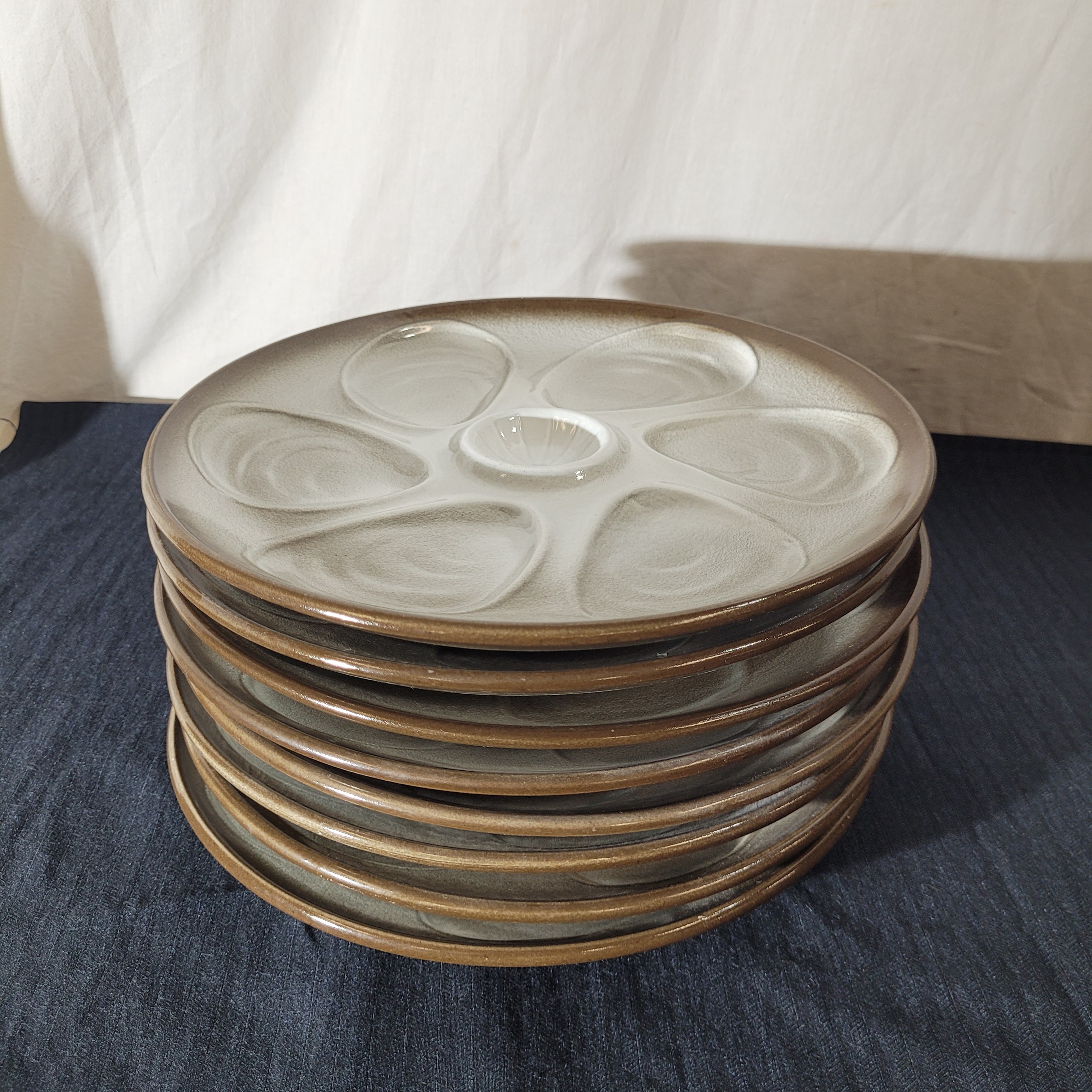Lot de 8 assiettes à huîtres - Faïencerie Salins  - Vue 2 - 