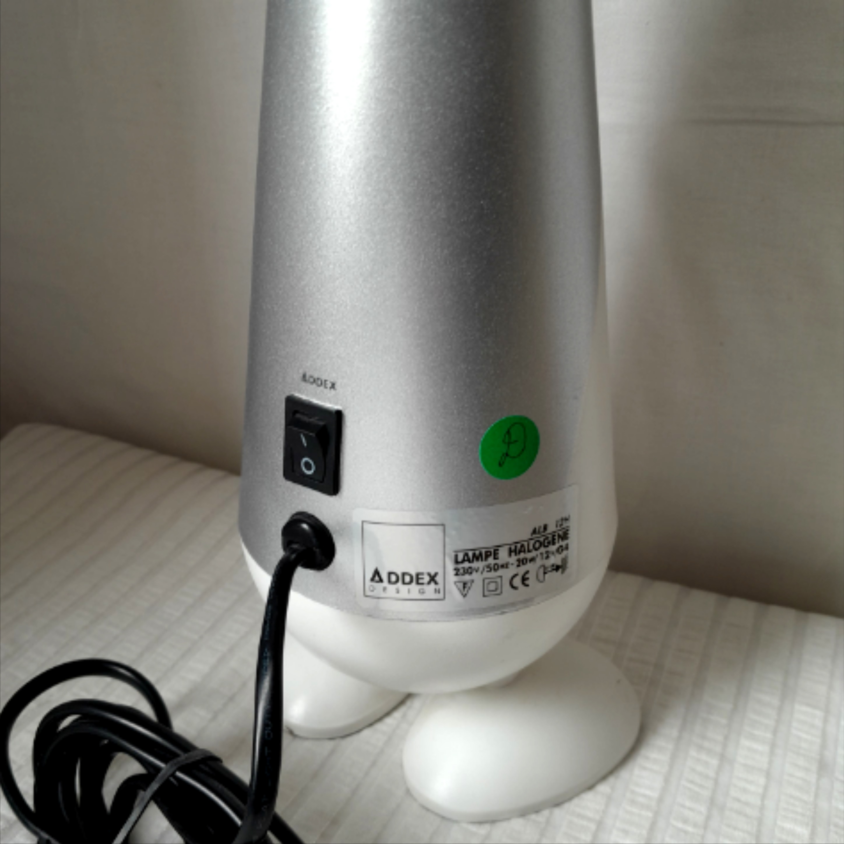 Lampe Halogène PINGOUIN, Addex design international - Label Emmaüs