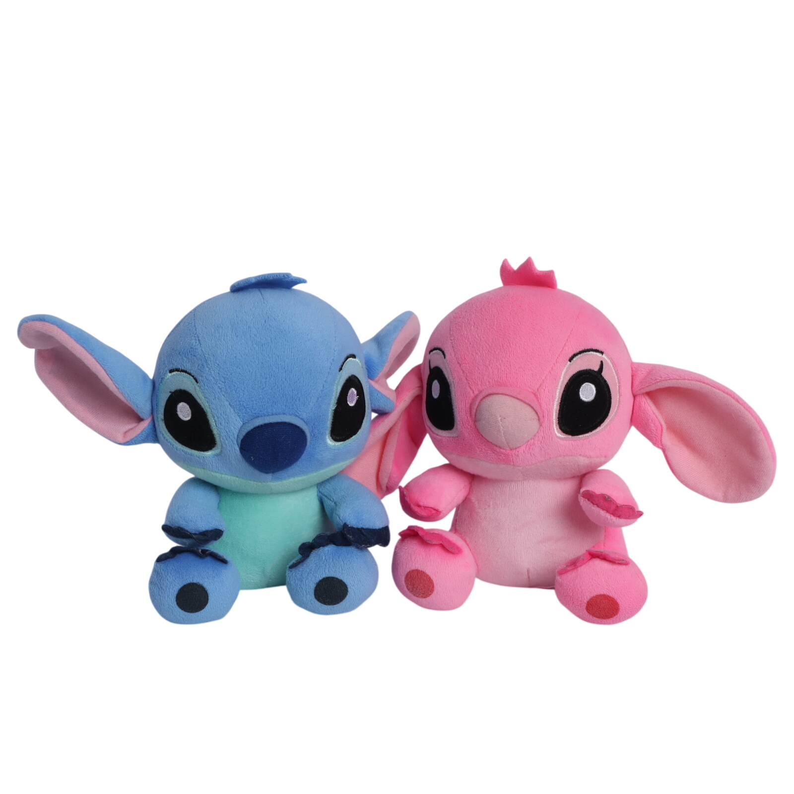 Lot de 2 peluches Stitch et Angel à ventouses - Lilo & Stitch - Disney  -  reconditionné disponible sur Label Emmaüs