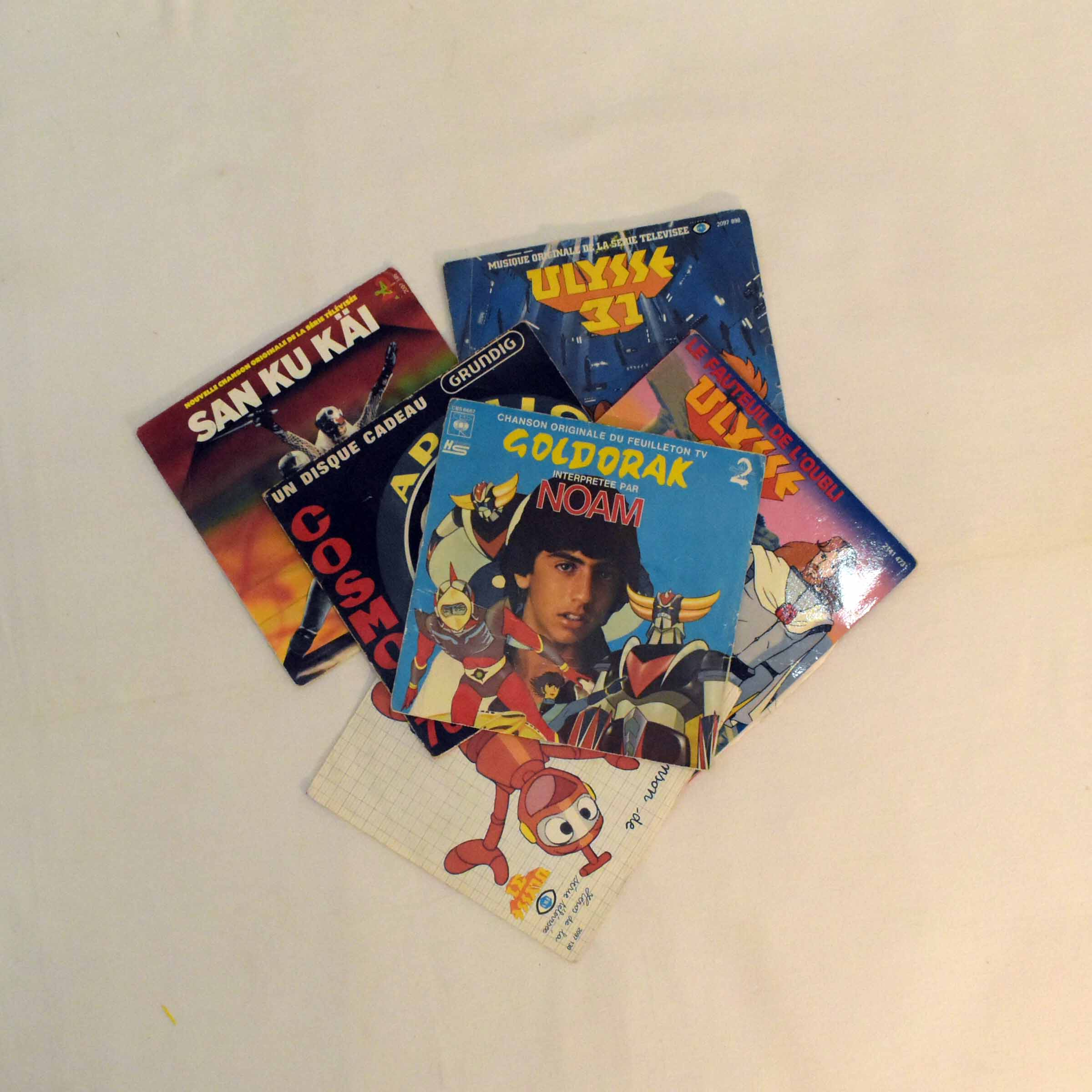 Voir photo 4 de Chansons & Comptines Enfantines - Vinyles - 33 & 45 Tours Chansons & Comptines Enfantines - Vinyles - 33 & 45 Tours Bon état - Vue 4 -