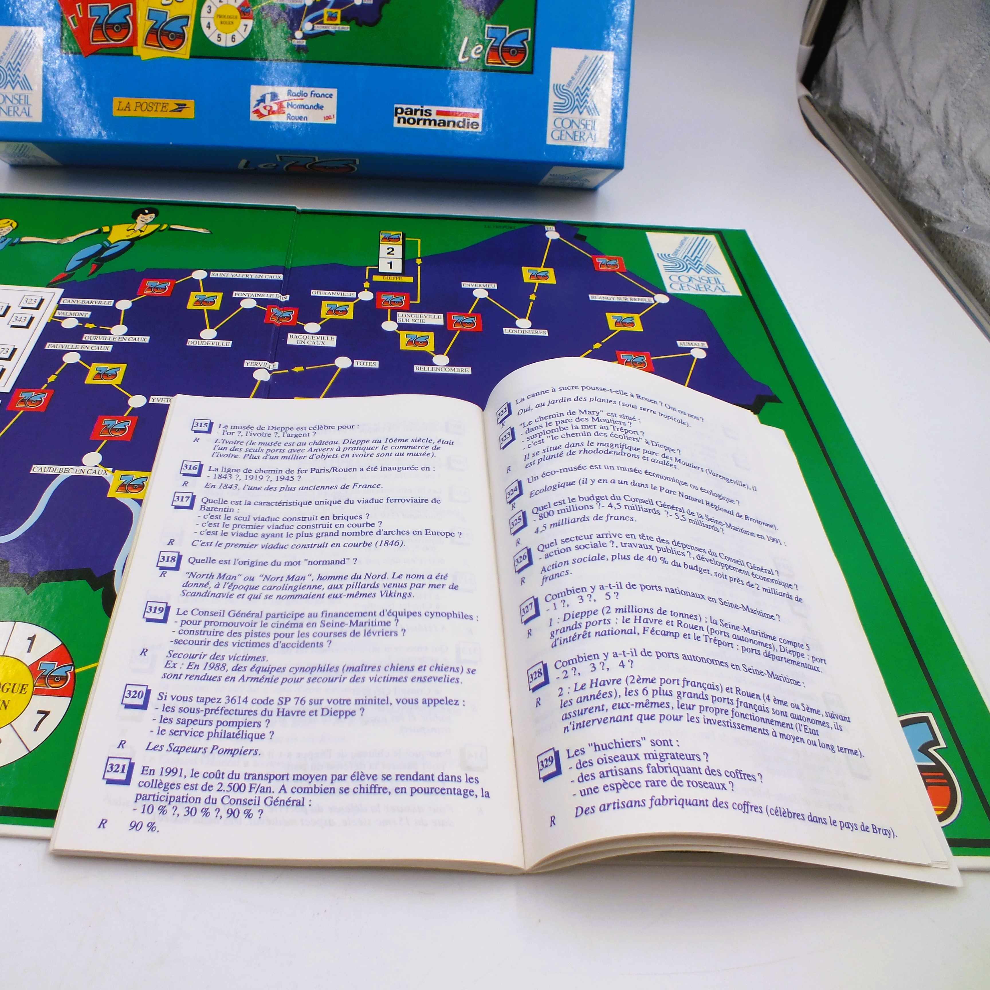 Voir photo 13 de Très rare Jeu de société « Le jeu du département 76 » Très rare Jeu de société « Le jeu du département 76 » Très bon état - Vue 13 -