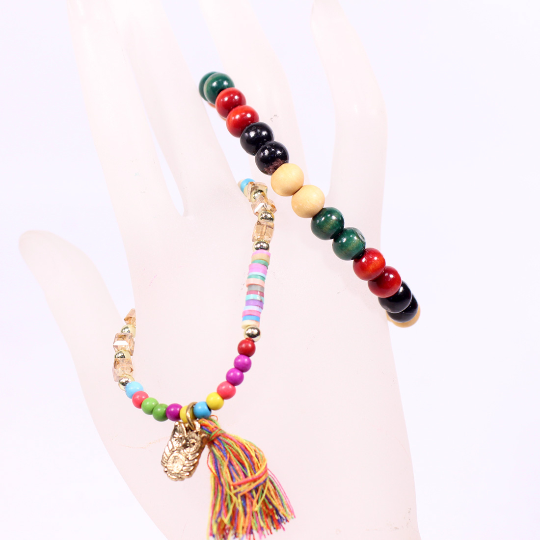 Voir photo 3 de Collier multicolore et bracelets Collier multicolore et bracelets Bon état - Vue 3 -