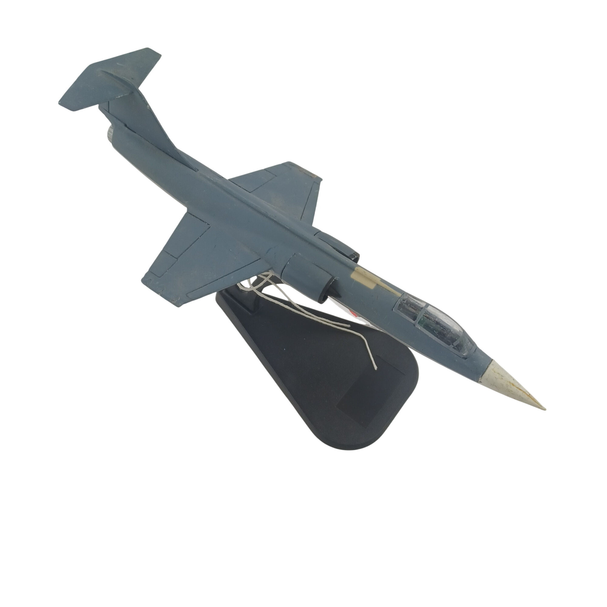 Avion militaire miniature Bon état -  reconditionné disponible sur Label Emmaüs