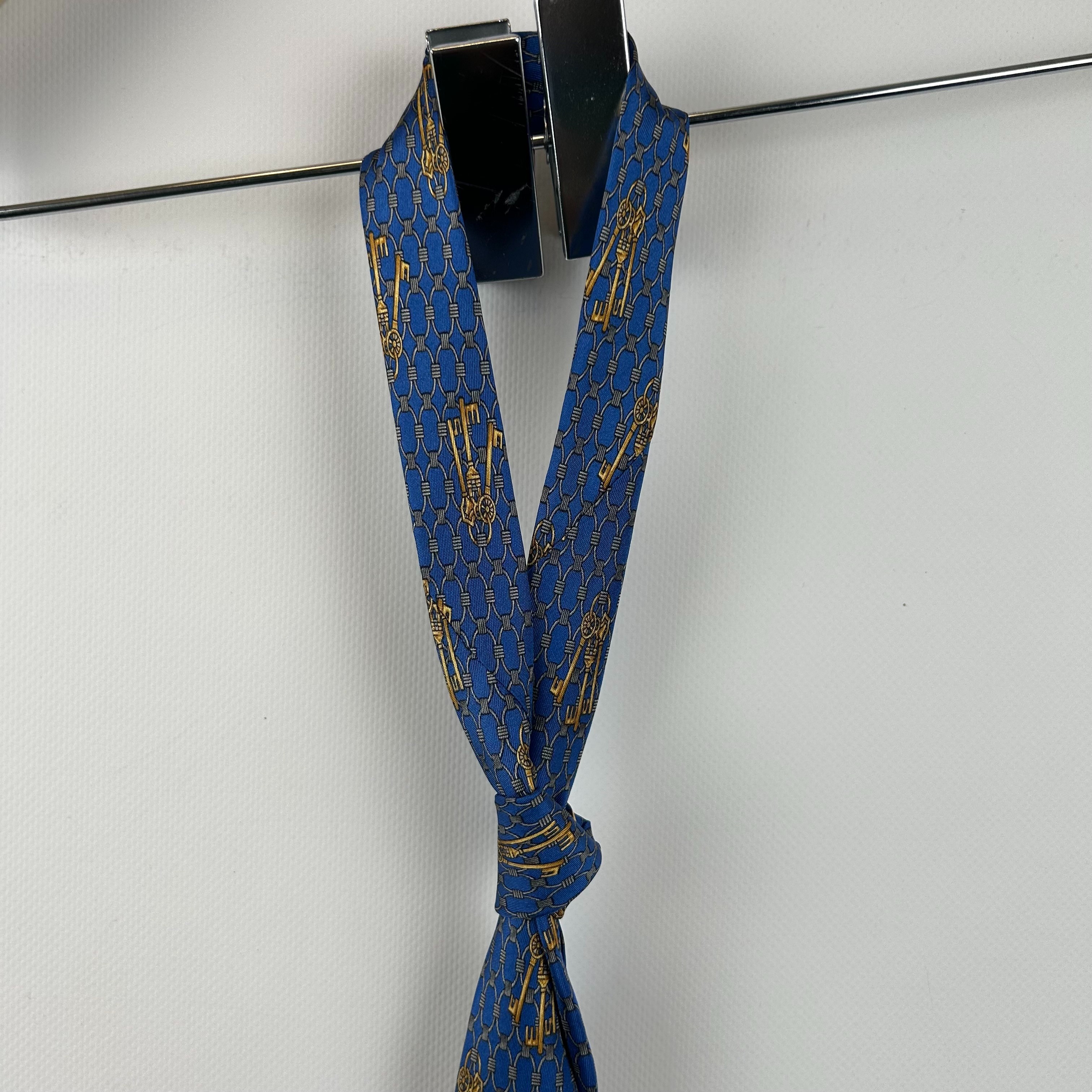 Chistian Dior - Cravate 100% soie - Photo 1