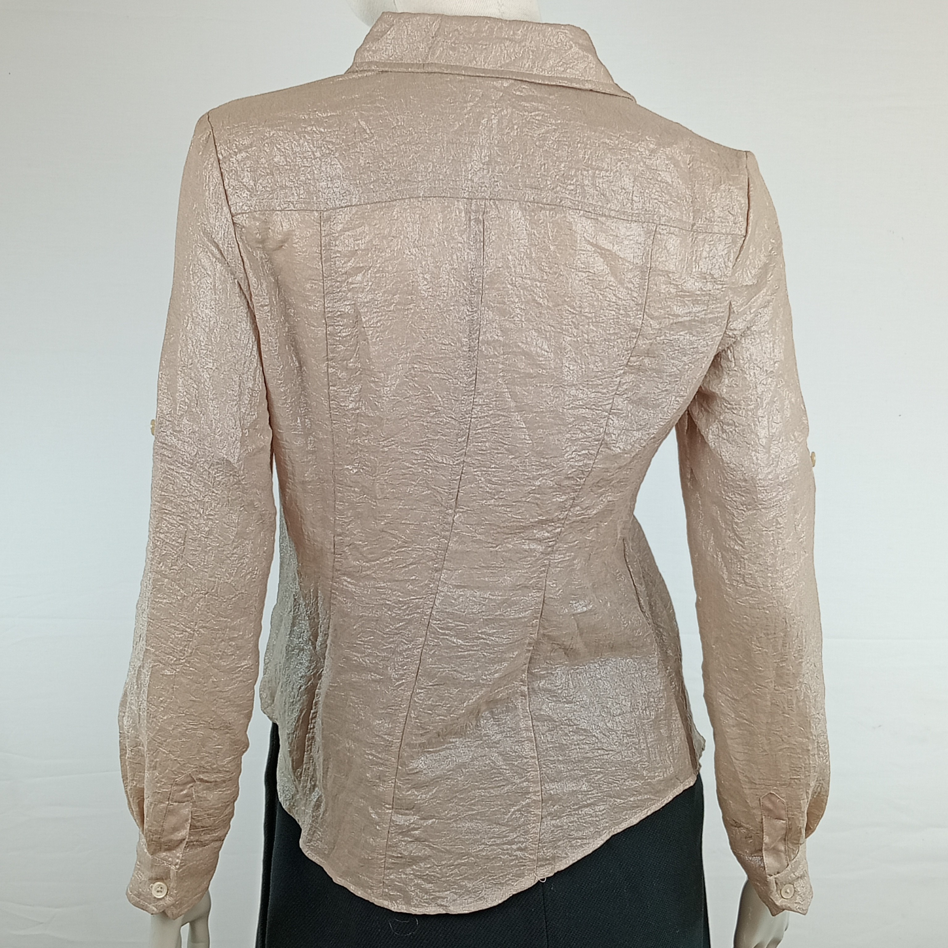 Chemise femme de la marque Calvin Klein col classique manches longues de couleur vert absinthe taille S (36) - Photo 1