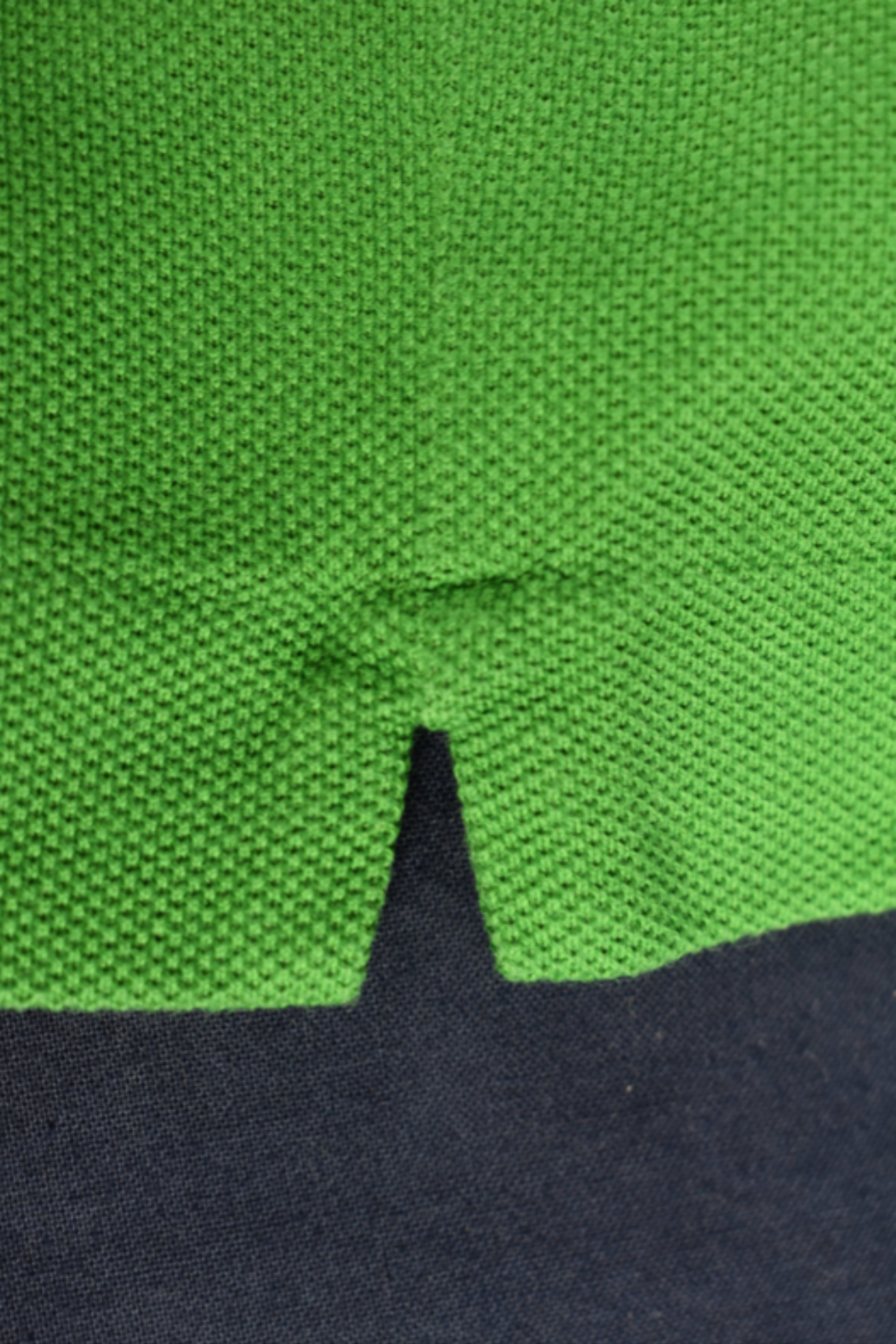 Polo Lacoste de couleur verte Classic Fit, taille FR 5 et US L - Bon état - Photo 7