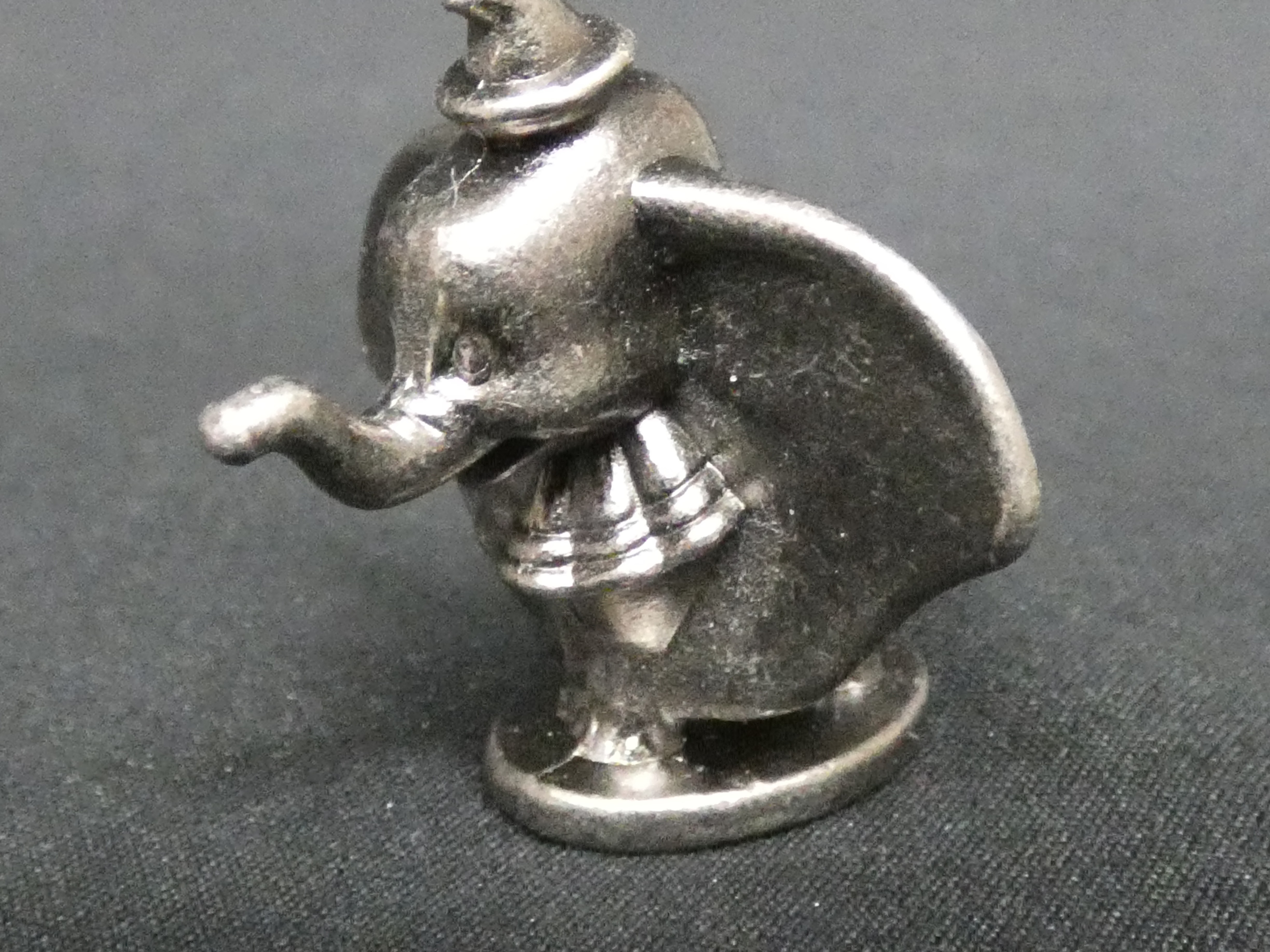 Ensemble de 8 petits personnages Disney en métal - Comme neuf - Photo 7