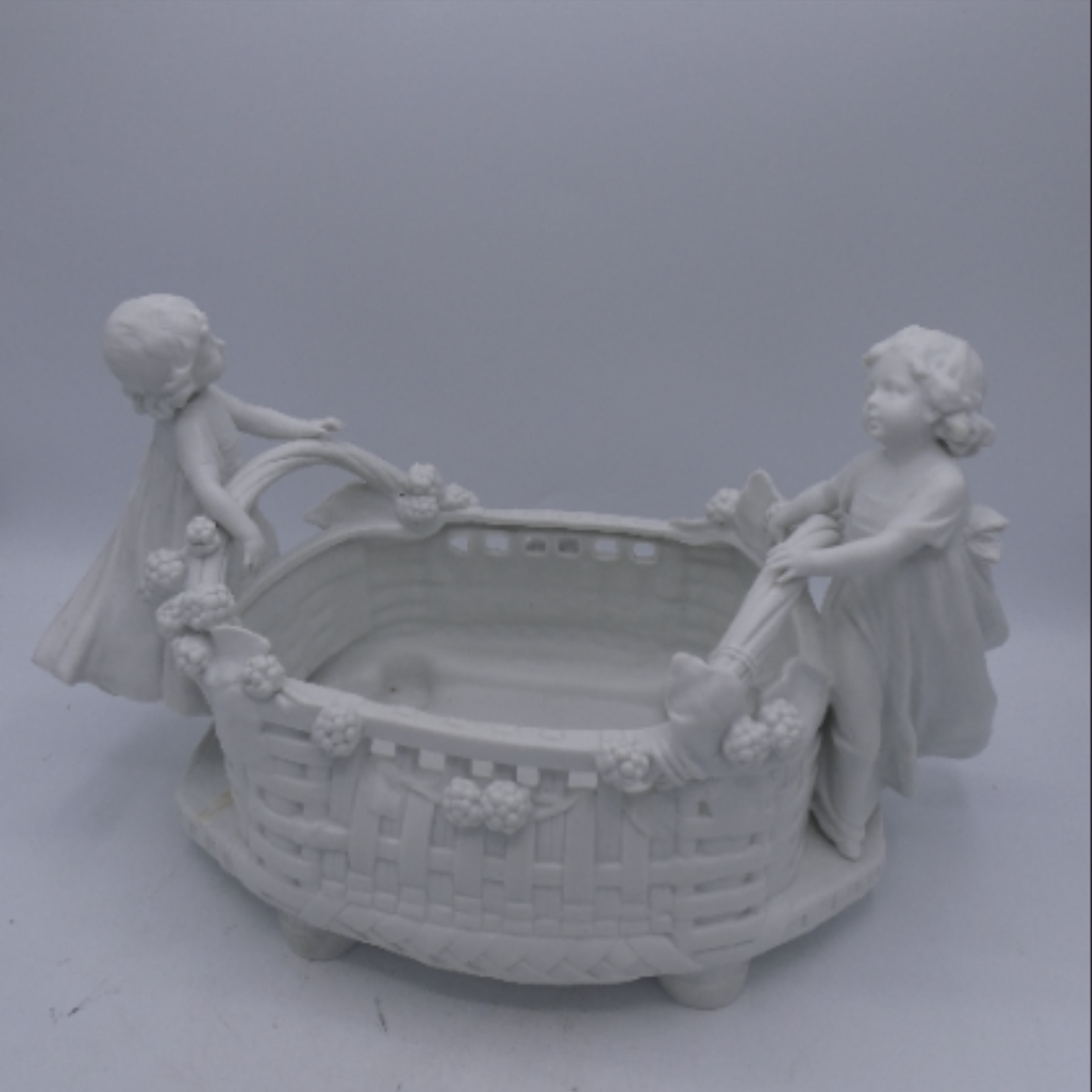 Jardinière vintage en biscuit blanc - 2 fillettes - Photo 9