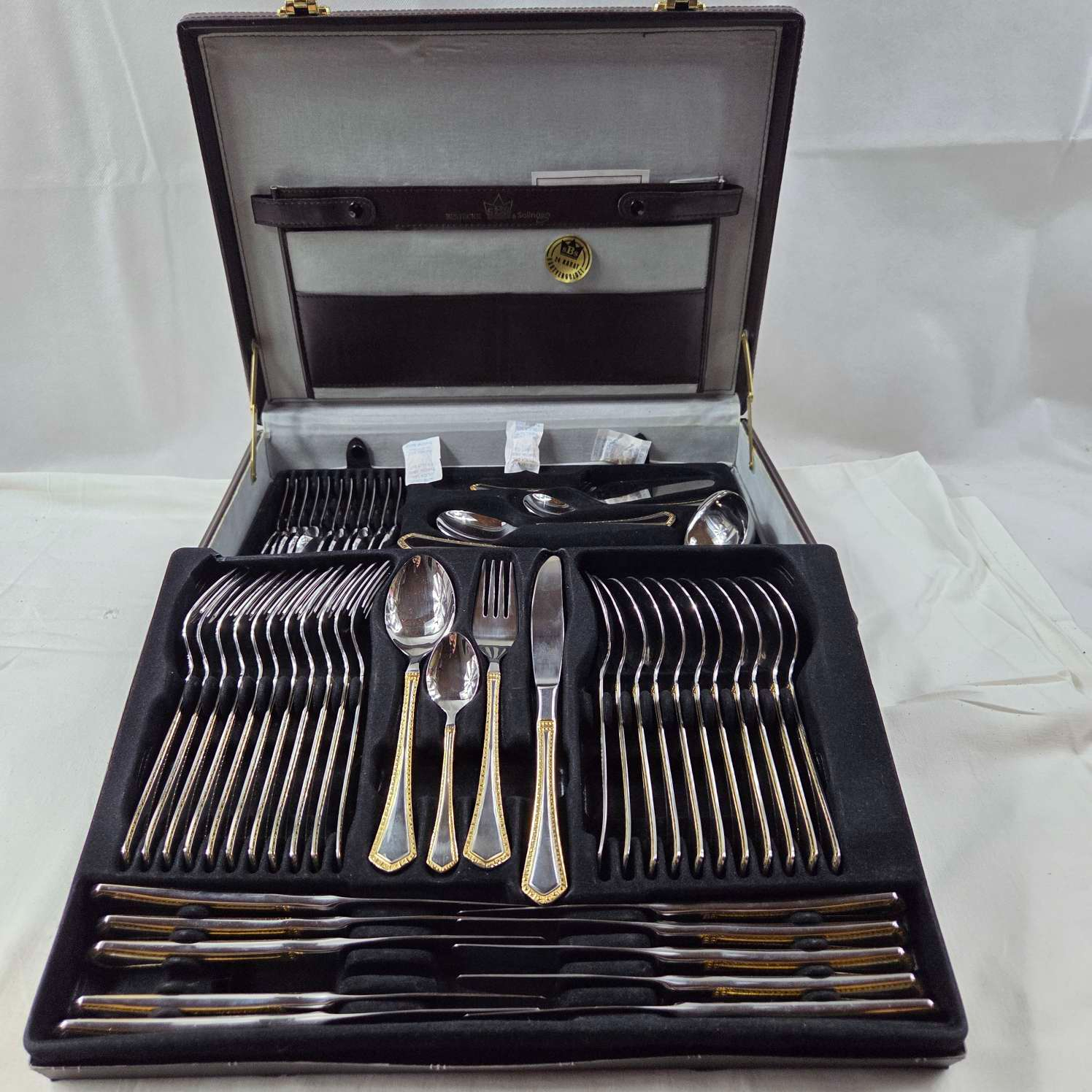 Ménagère Complète 70 Pièces - Solingen Plaqué Or 23/24 Carats - Années 80 - NEUVE