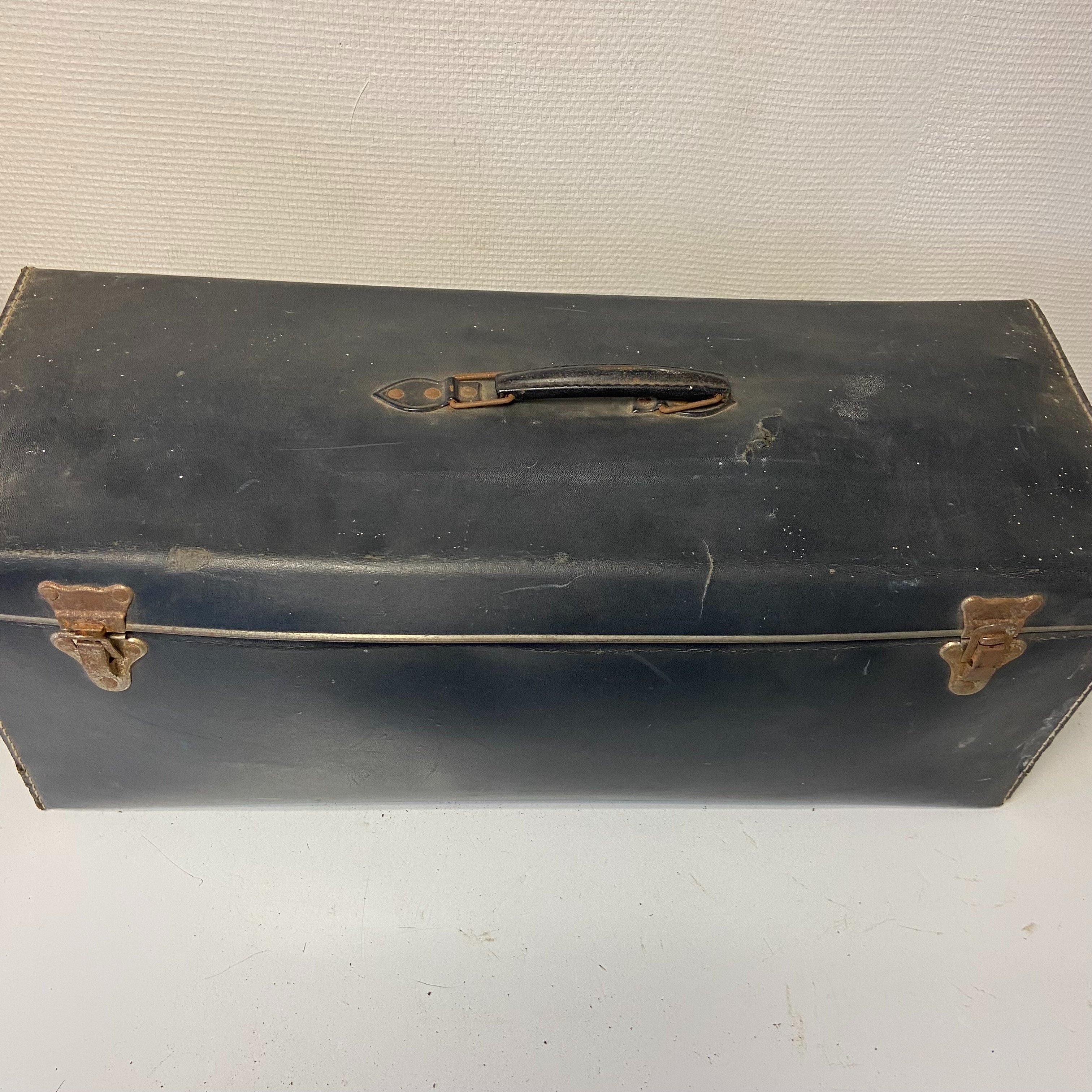 Aspirateur traineau vintage S.E.V vintage ( années 50) qui fonctionne dans sa mallette d'origine - Très bon état - Photo 18