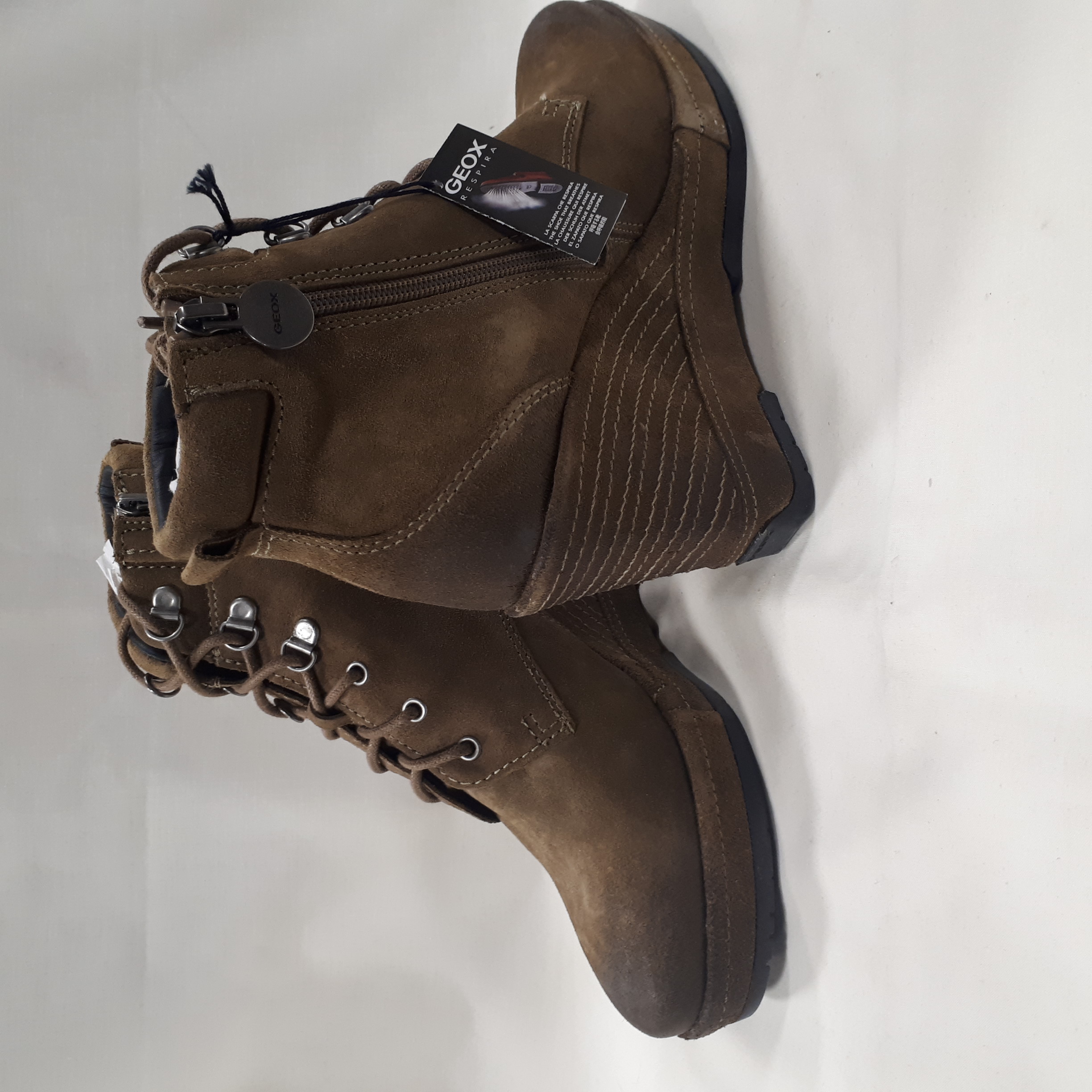 Bottines à talons, Femme, Géox Respira, Daim Cuir, Couleur Marron, Réf. Armonia Pointure 41 Comme neuf -  reconditionné disponible sur Label Emmaüs