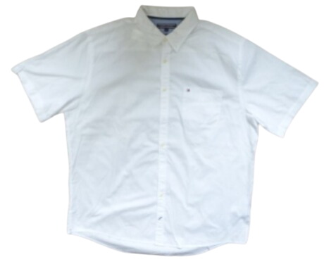 Acheter Chemise blanche homme manches courtes "Tommy Hilfiger" Taille XXL neuve Comme neuf - 15,00 € Chemise blanche homme manches courtes "Tommy Hilfiger" Taille XXL neuve Comme neuf - reconditionné disponible sur Label Emmaüs