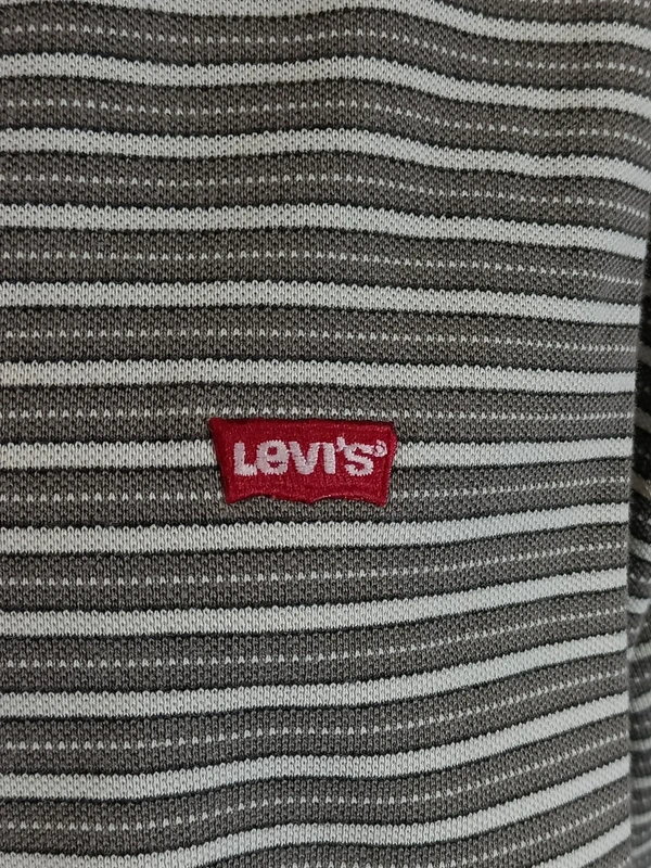 Polo Levi’s rayé gris manches courtes col contrasté casual vintage Très bon état - Vue 3 - 