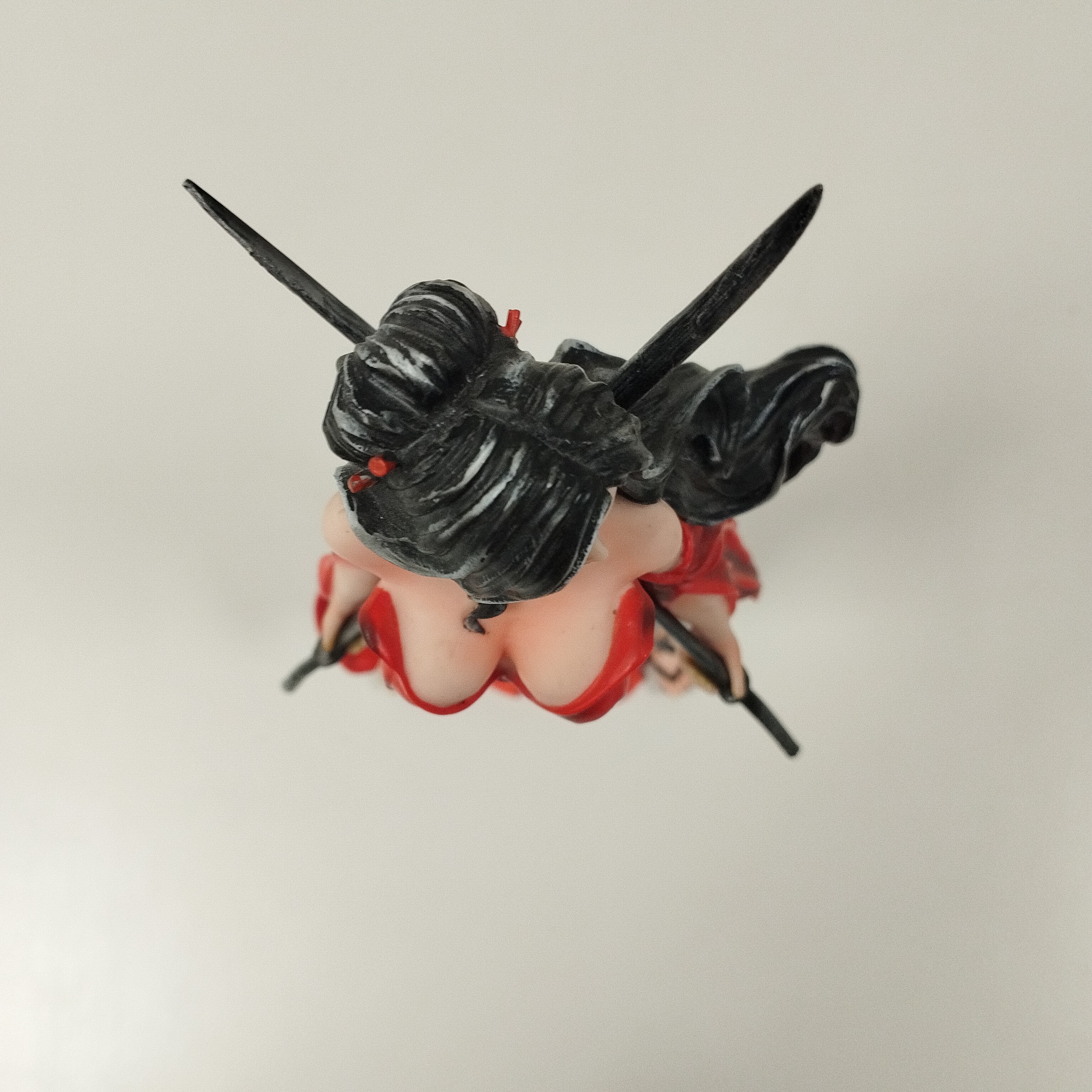 Figurine manga : Guerrière aux 2 Sabres Comme neuf - Vue 5 - 