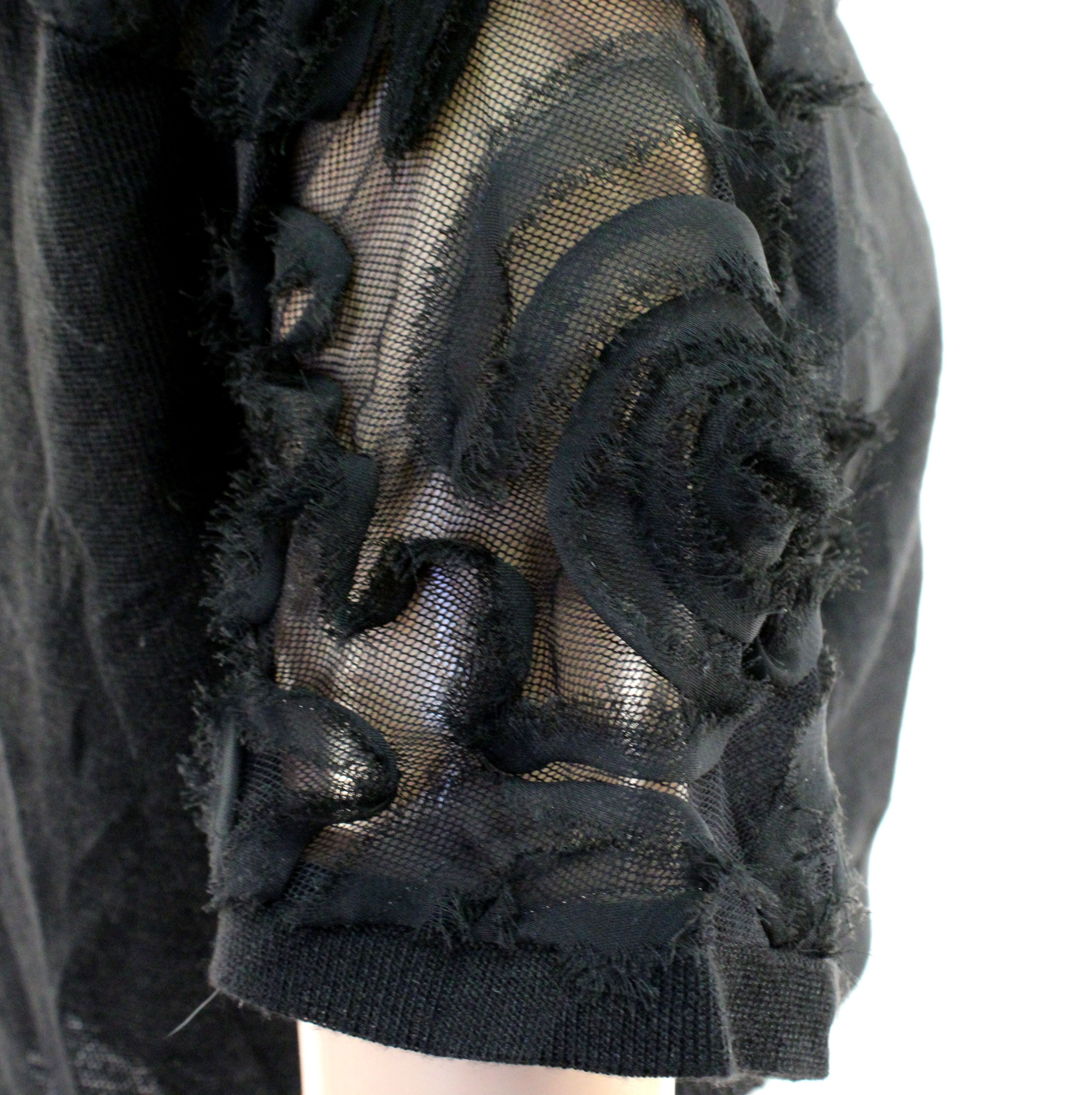 Gilet Femme /Boléro Noire Fleuri JAQUELINE RIU Taille 4 - Photo 3
