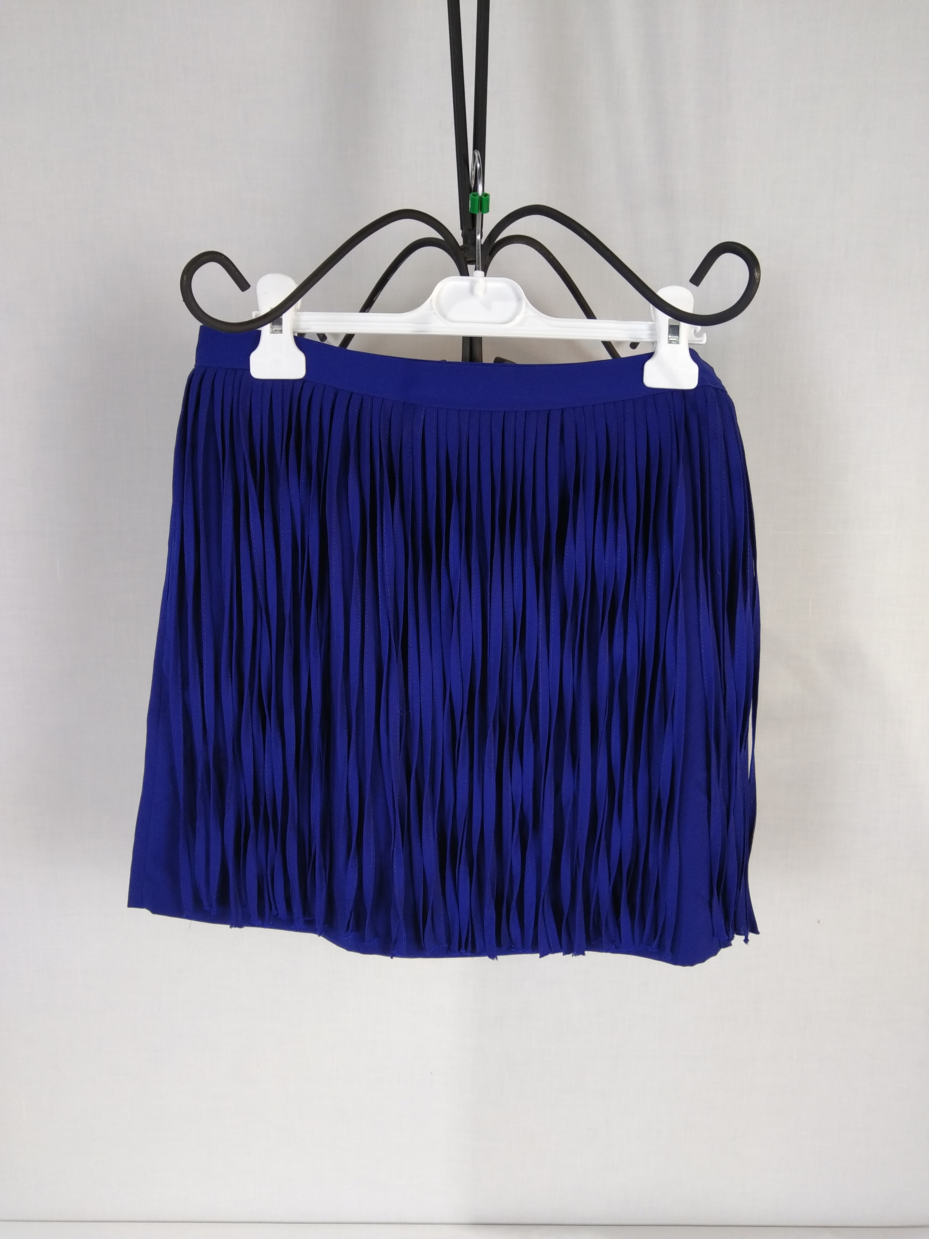 Voir photo 2 de Petite jupe bleu marine Zara Basic - taille 36 - S Petite jupe bleu marine Zara Basic - taille 36 - S Bon état - Vue 2 -