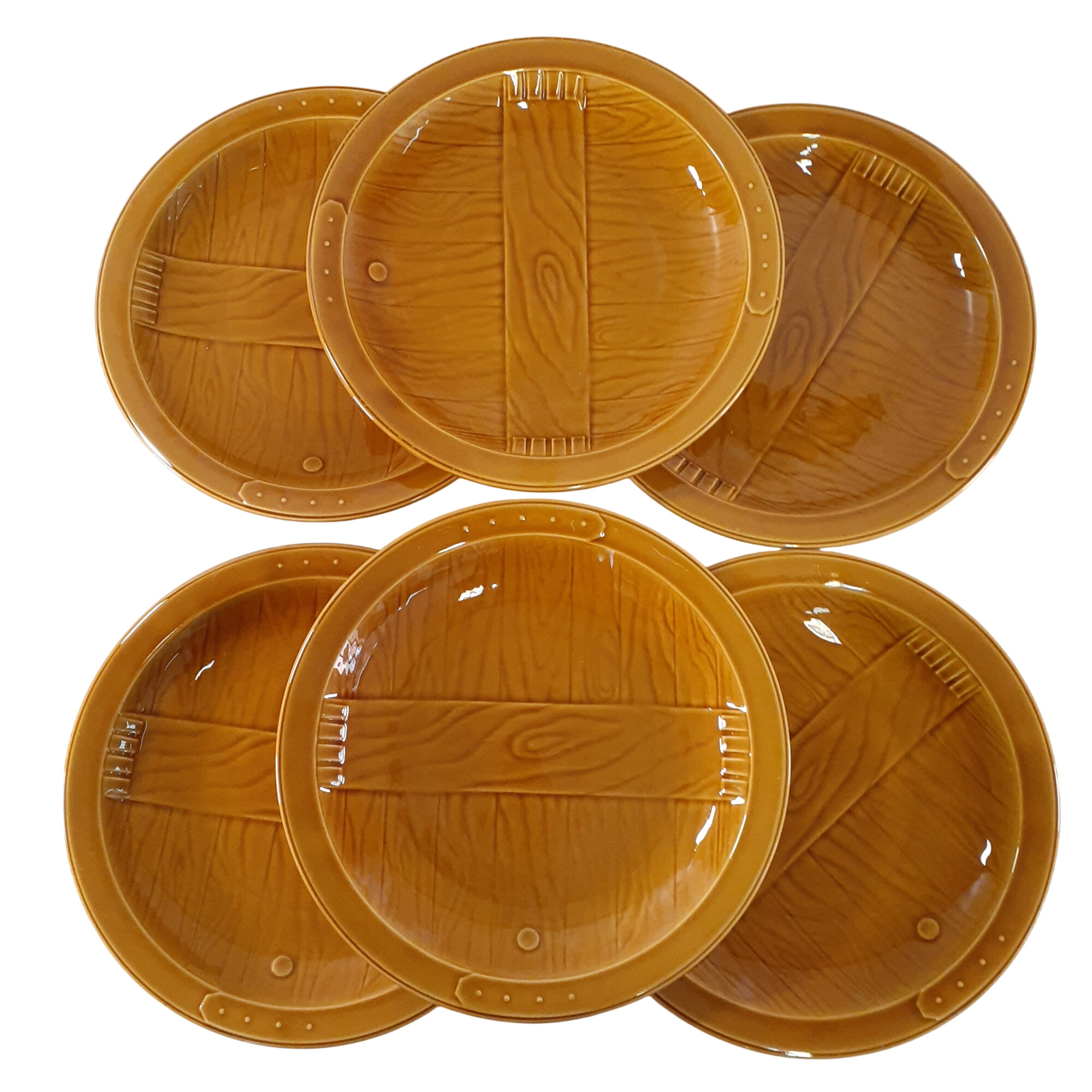 Acheter Six assiettes - Gien - Années 70 - 30,00 € Six assiettes - Gien - Années 70 - reconditionné disponible sur Label Emmaüs