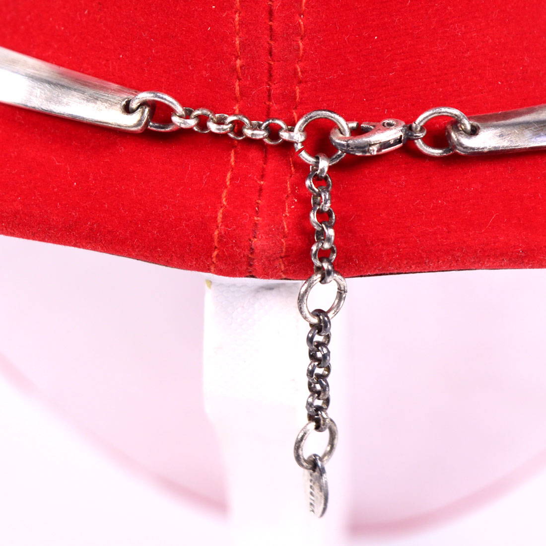 Voir photo 3 de Collier ras de cou Scooter Collier ras de cou Scooter Bon état - Vue 3 -