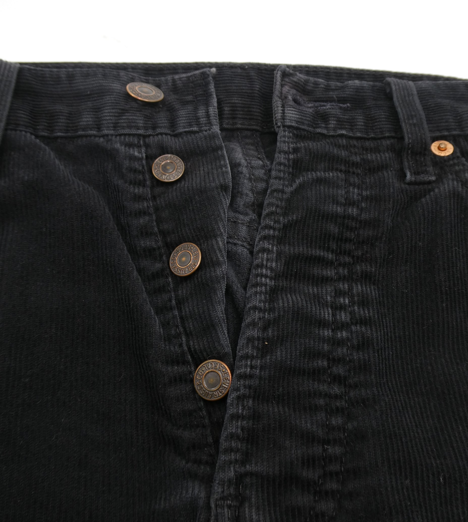 Pantalon Jean Levi's 551 velours (W28 L34) - Taille 34 Bon état - Vue 4 - 