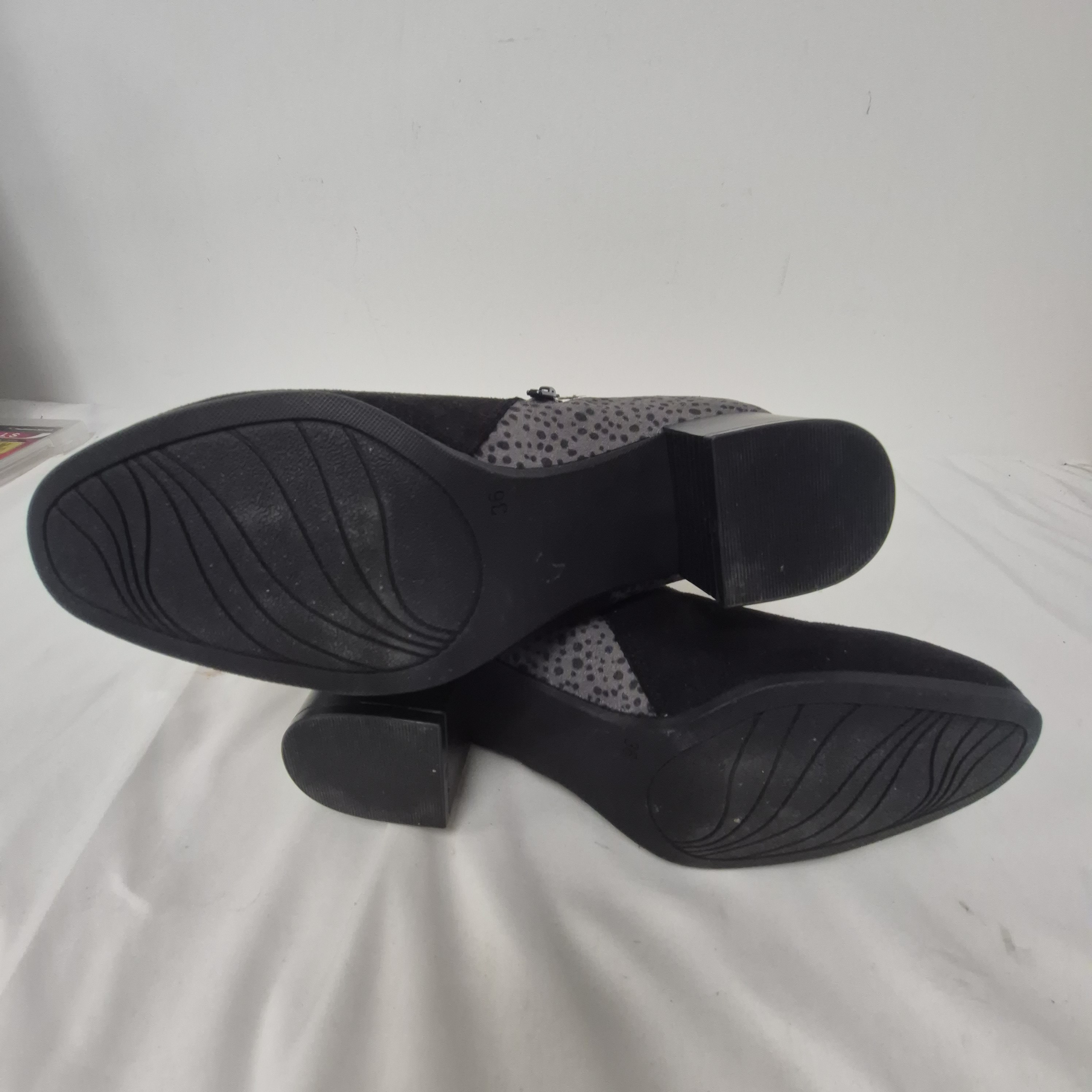 Bottines noires Damart - Taille 36 - Photo 1